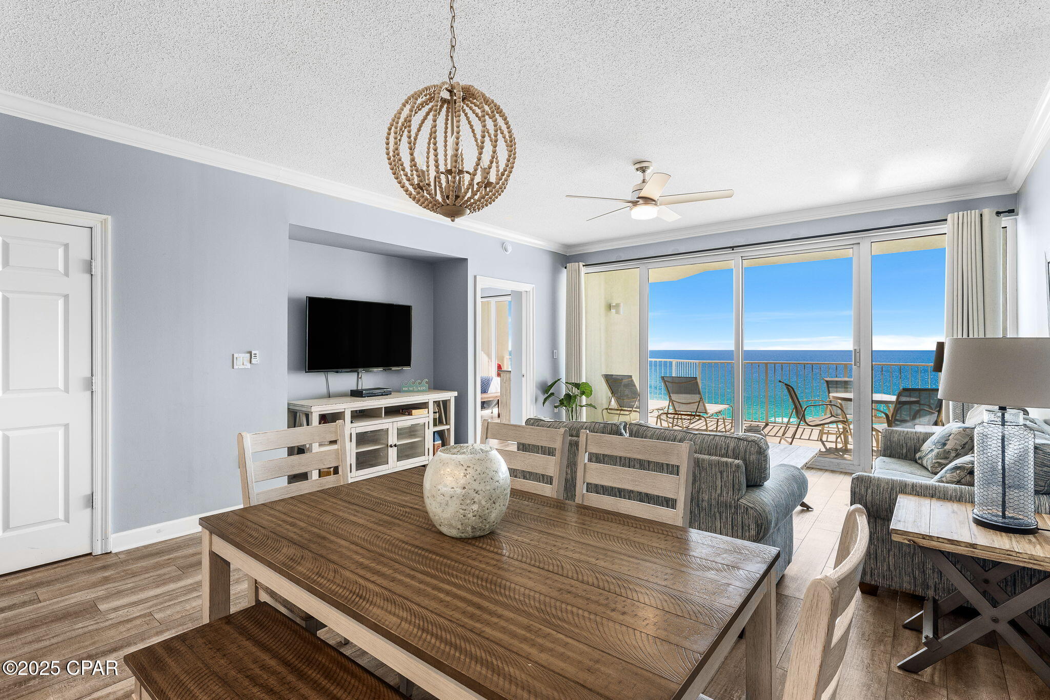 Image 12 For 9450 Thomas Drive 701a