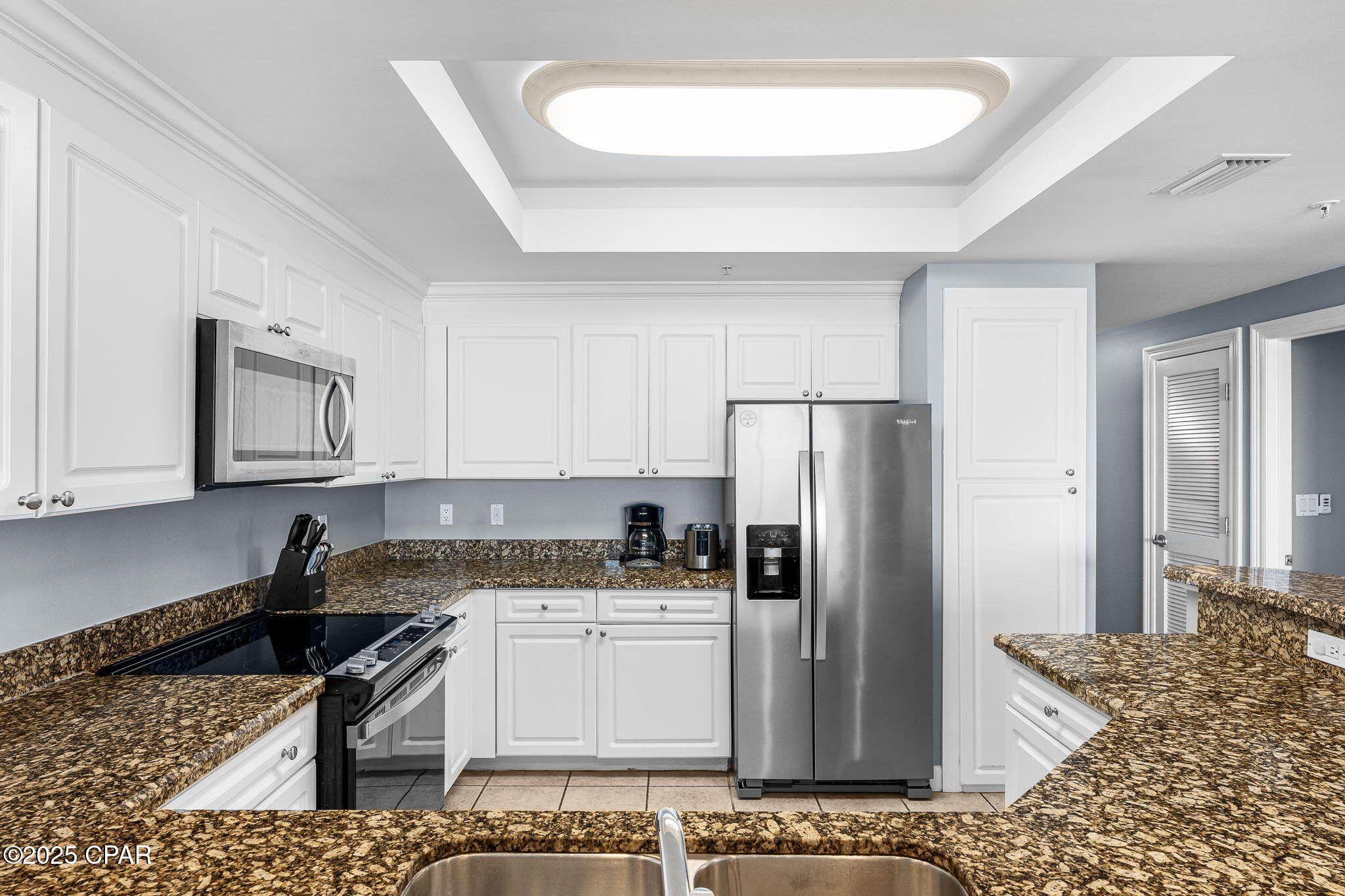 Image 16 For 9450 Thomas Drive 701a