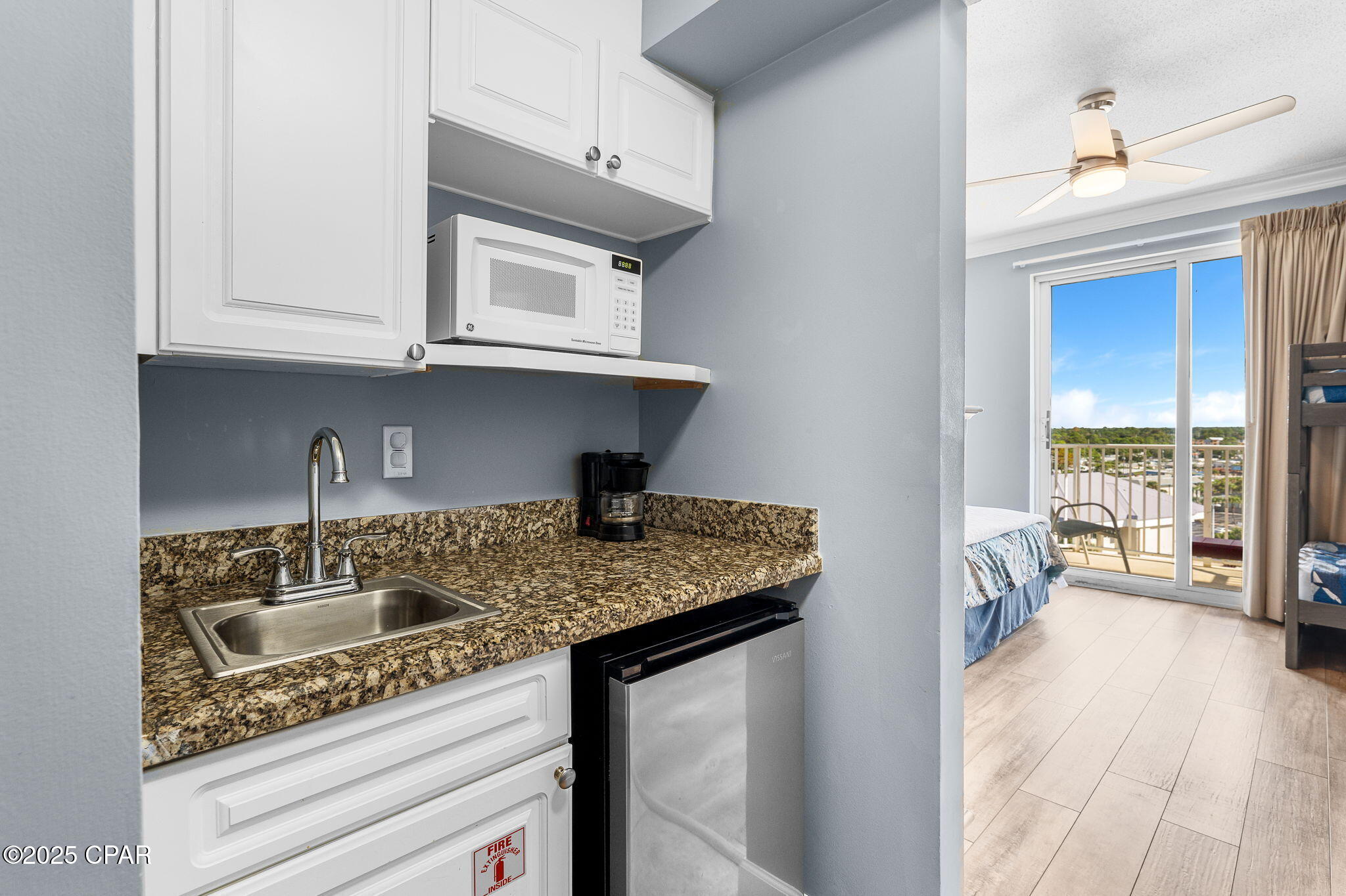 Image 26 For 9450 Thomas Drive 701a