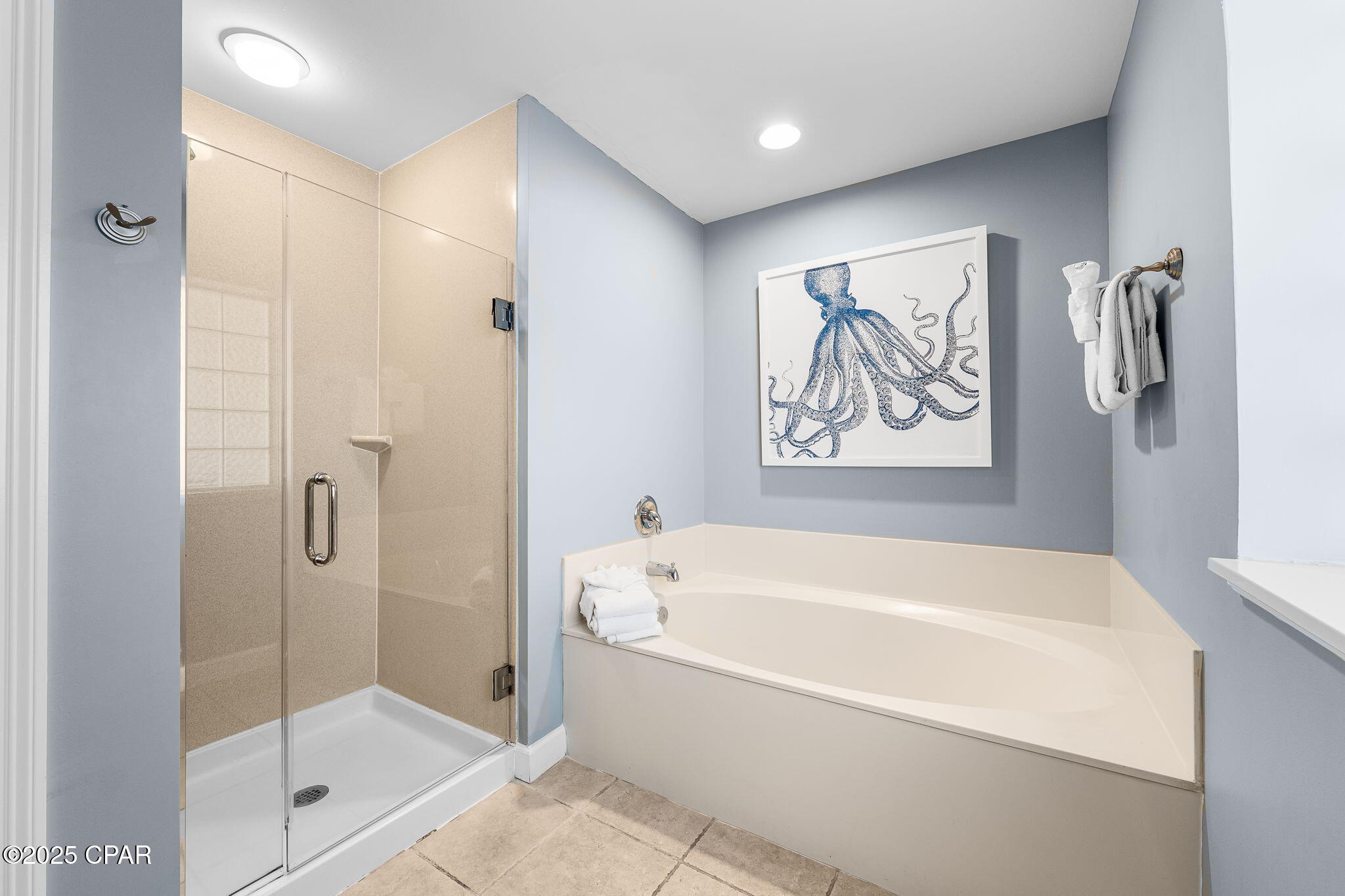 Image 29 For 9450 Thomas Drive 701a