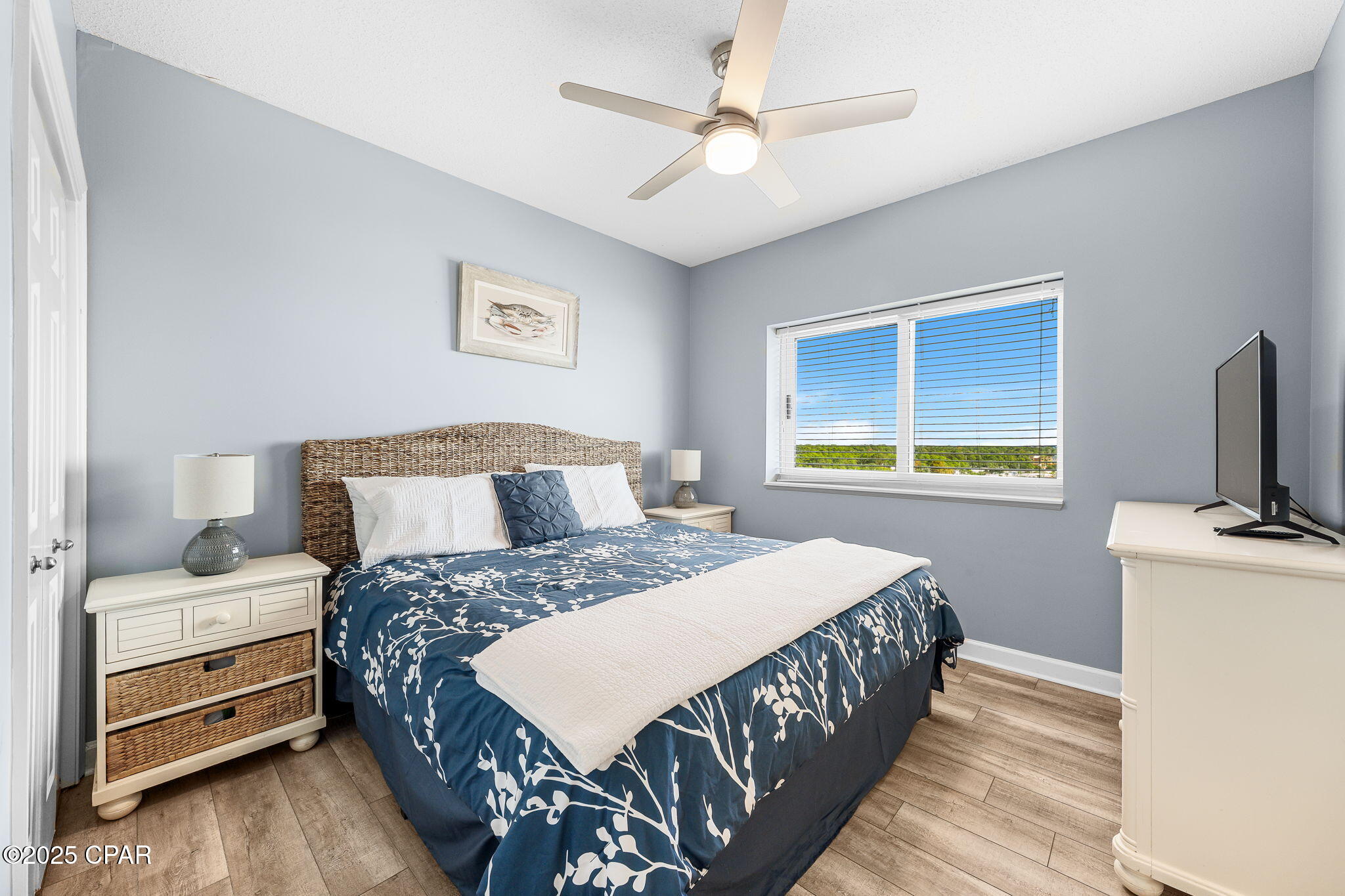 Image 30 For 9450 Thomas Drive 701a