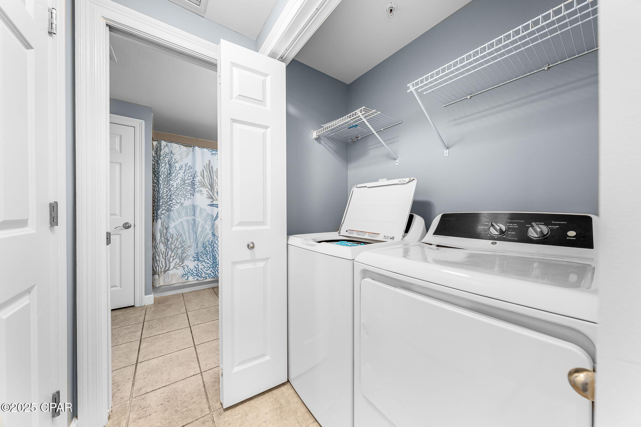 Image 36 For 9450 Thomas Drive 701a