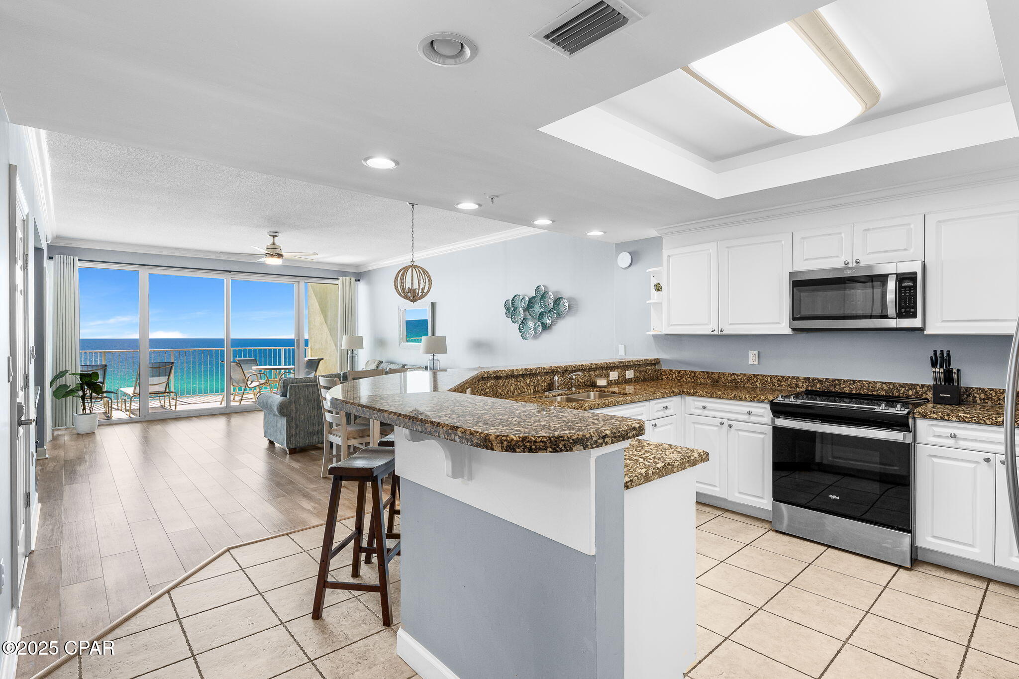 Image 6 For 9450 Thomas Drive 701a