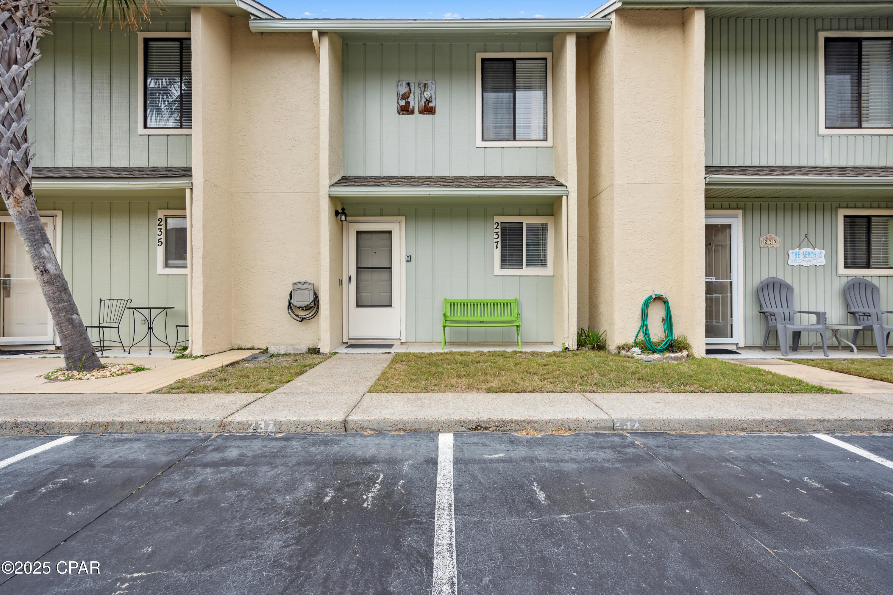 Image 1 For 237 Saint Katherine Boulevard