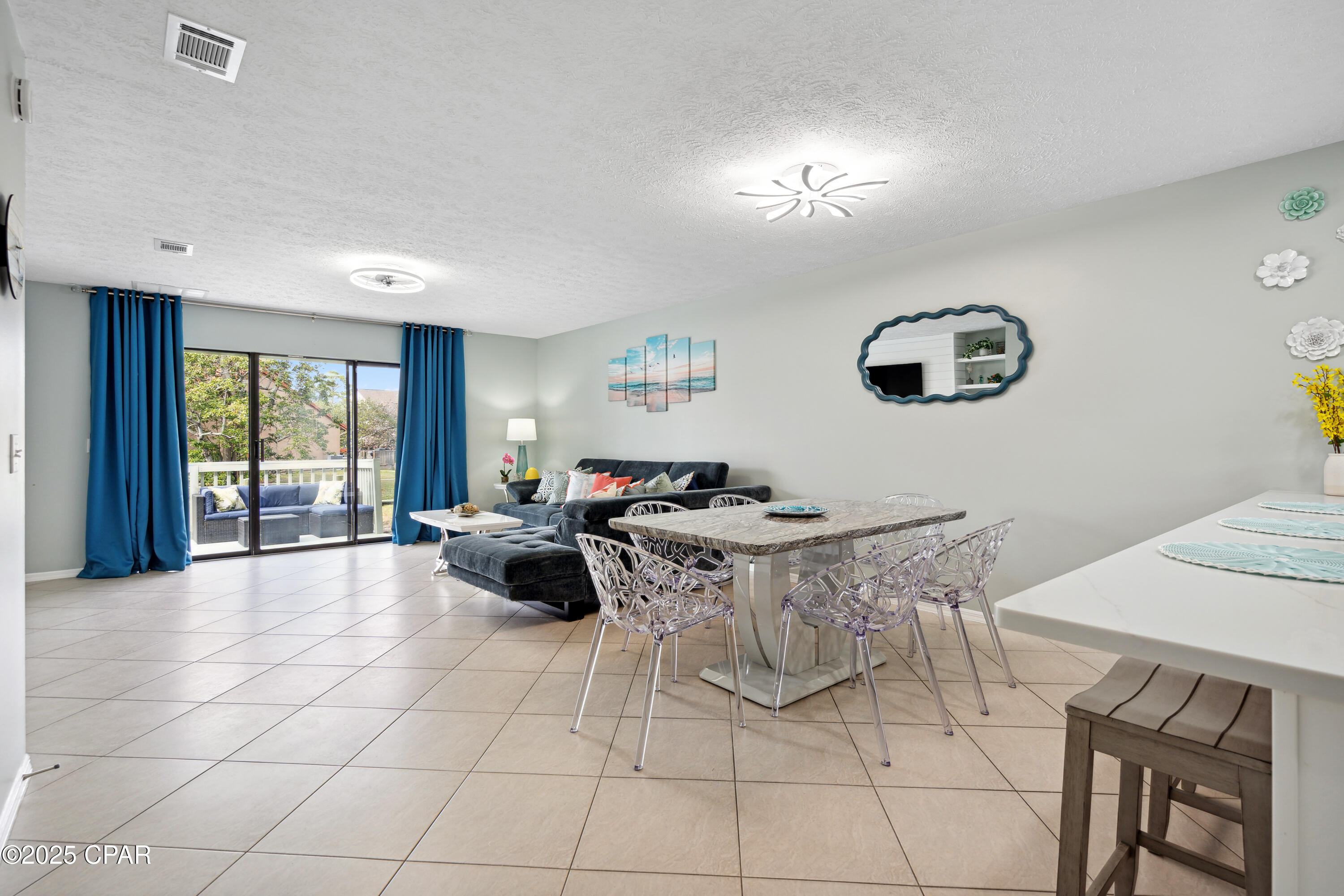 Image 2 For 237 Saint Katherine Boulevard