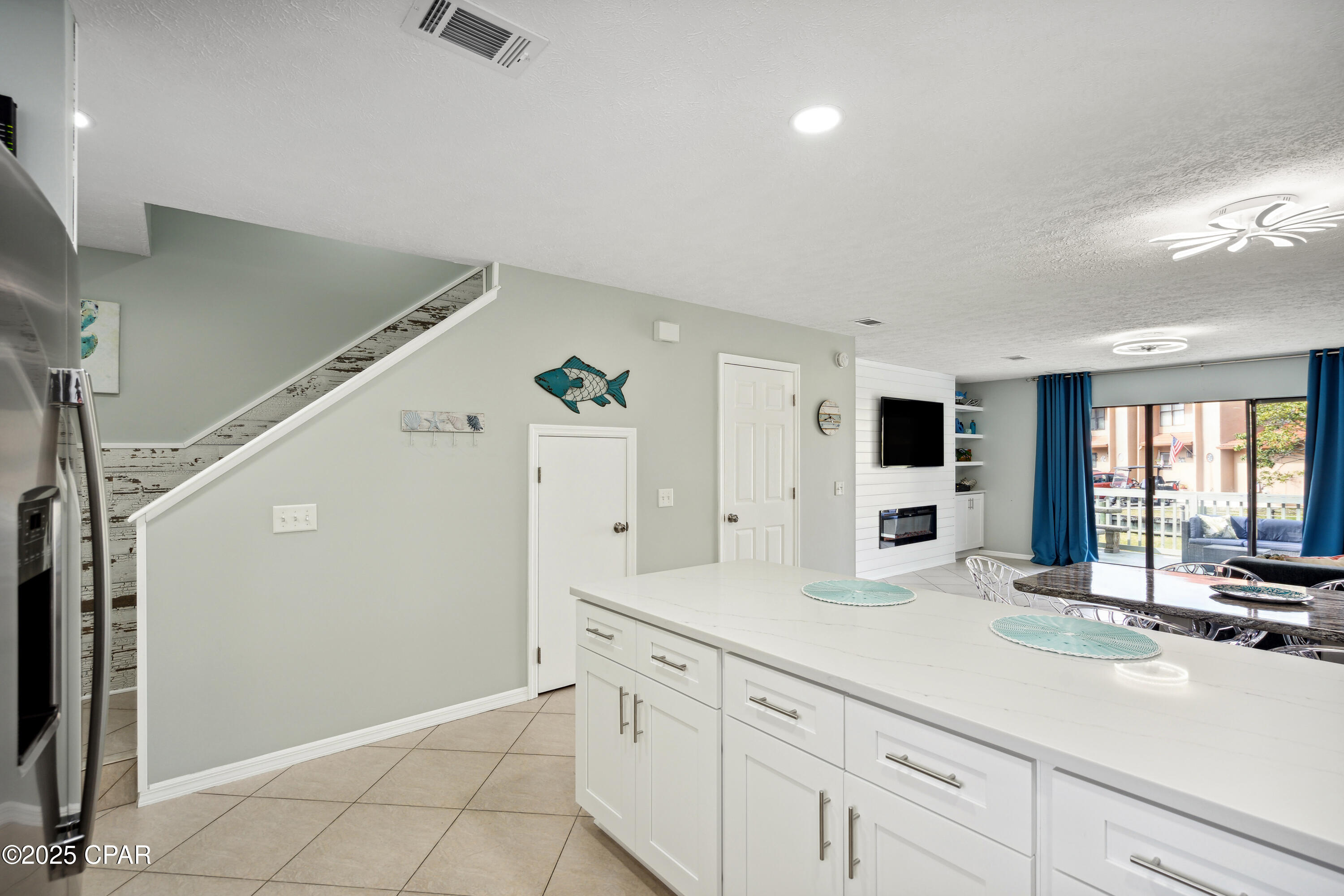 Image 6 For 237 Saint Katherine Boulevard