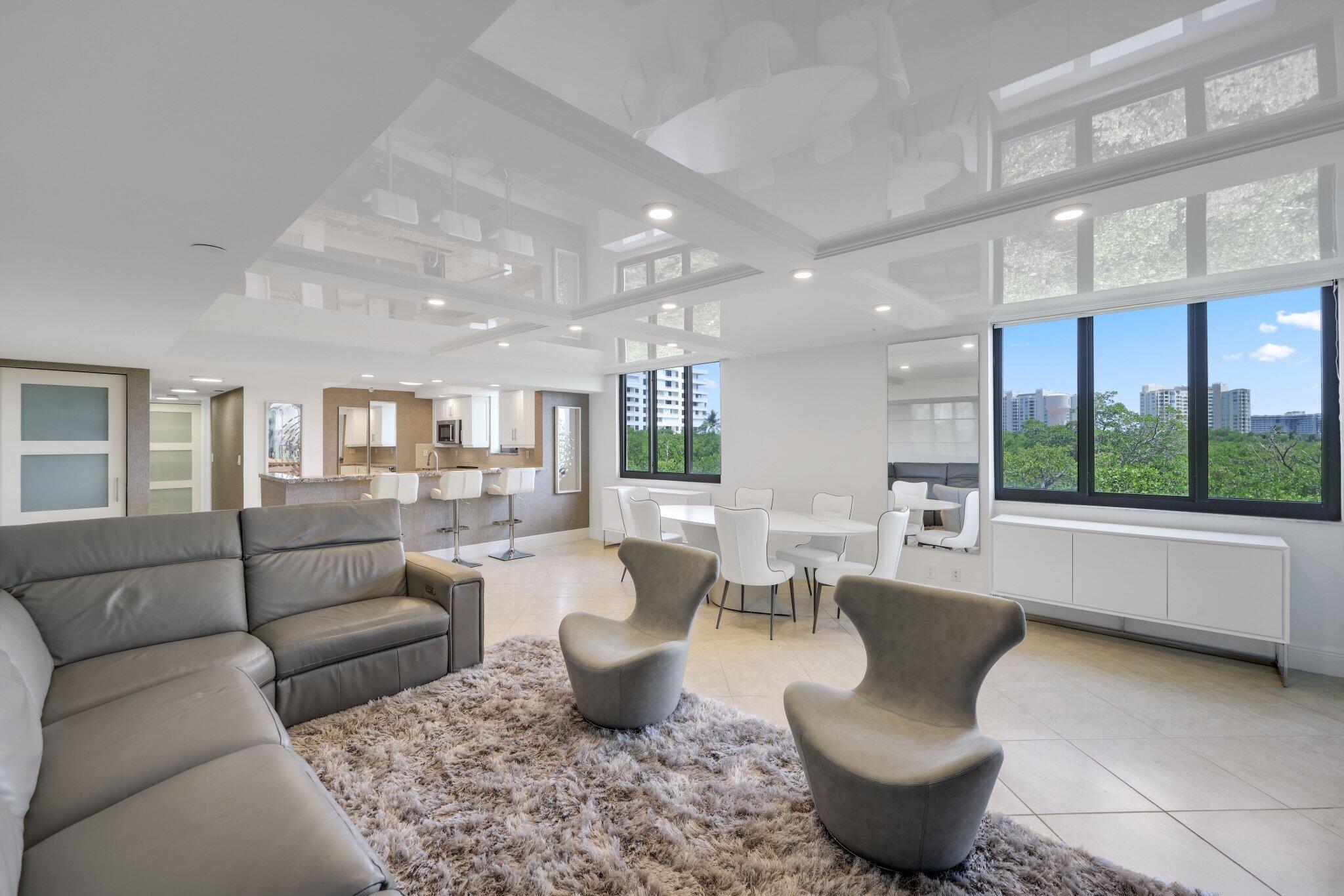 Coronado At Highland Beac