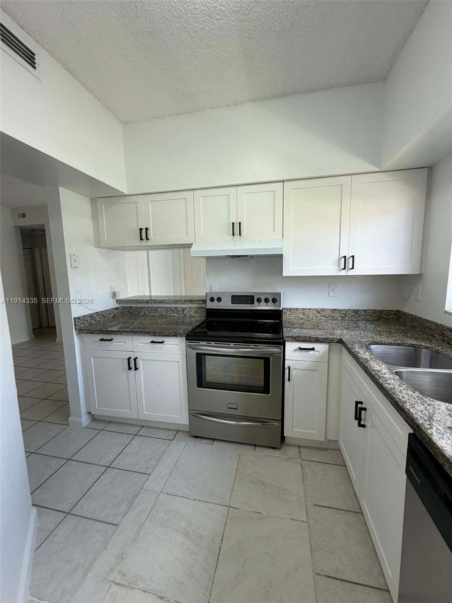 Reflections At Pembroke P