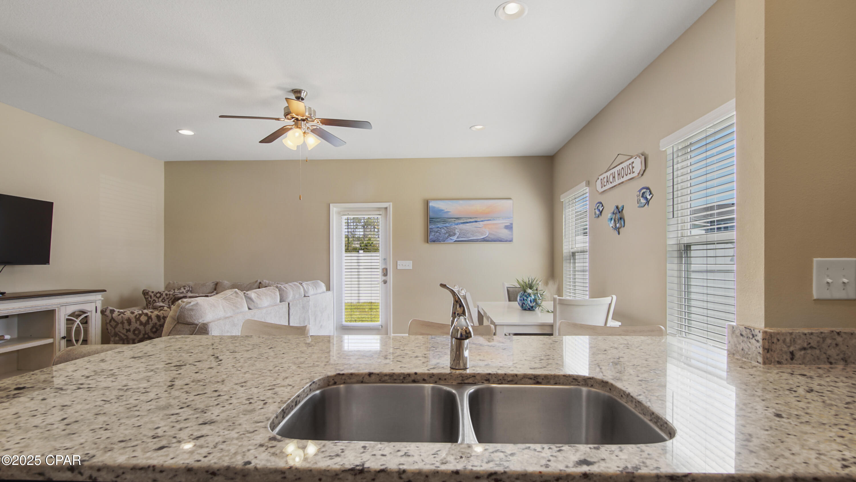 Image 10 For 7467 Shadow Lake Drive