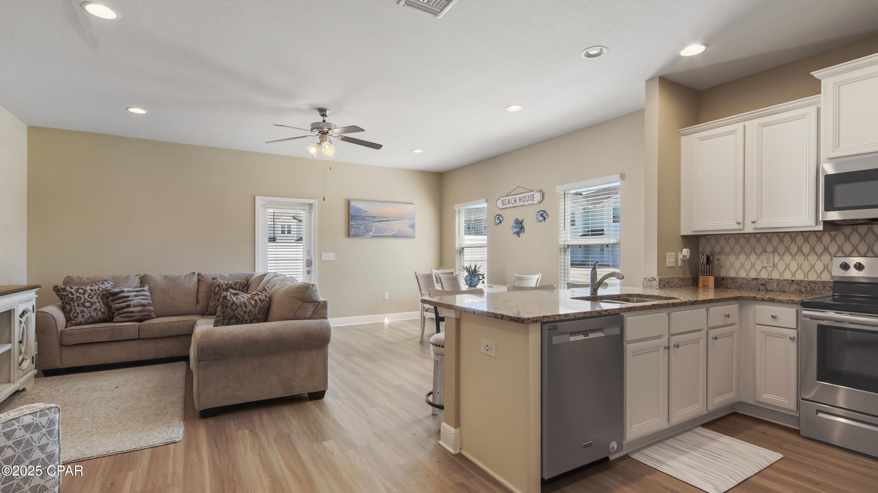 Image 6 For 7467 Shadow Lake Drive