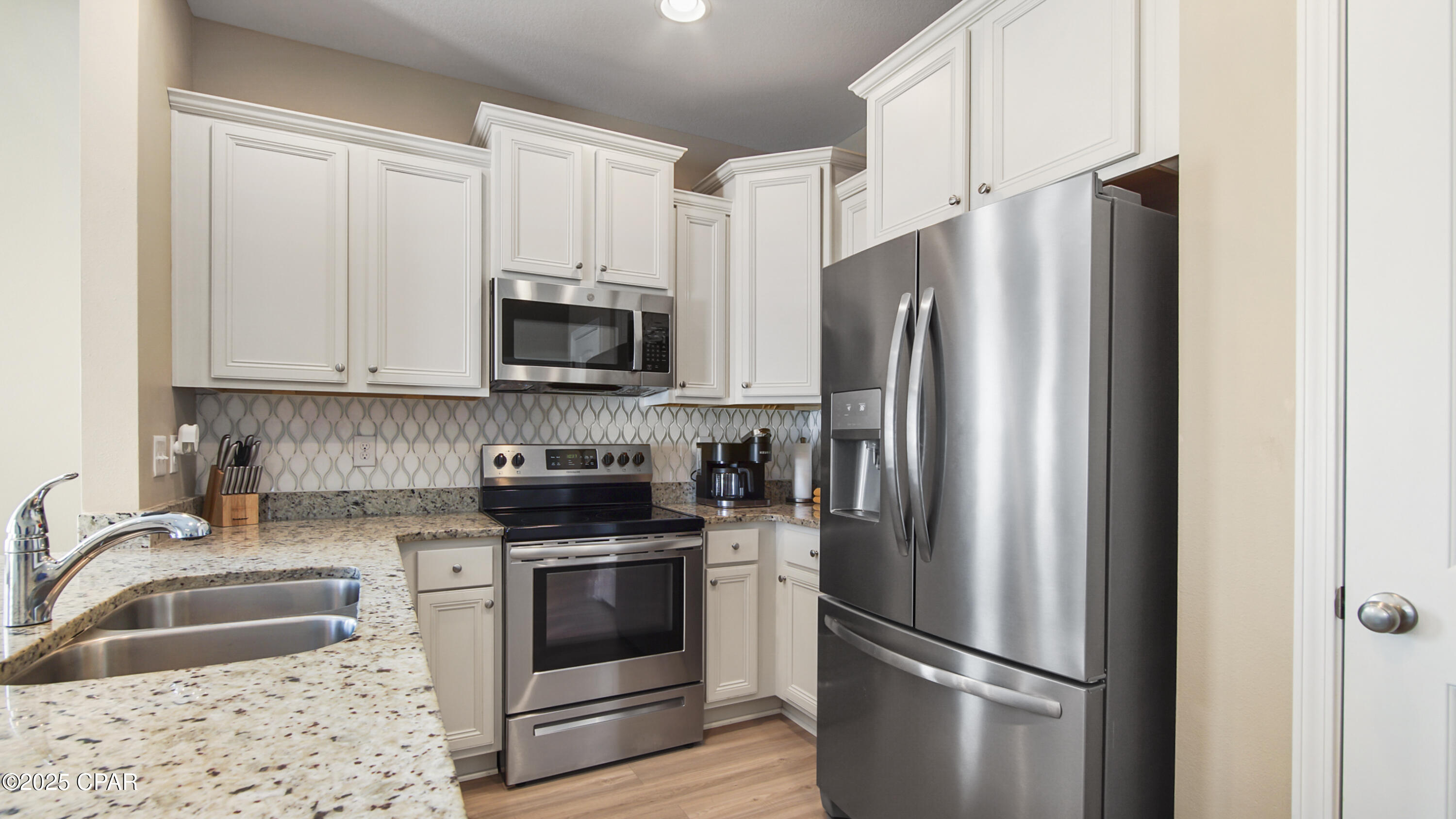 Image 9 For 7467 Shadow Lake Drive