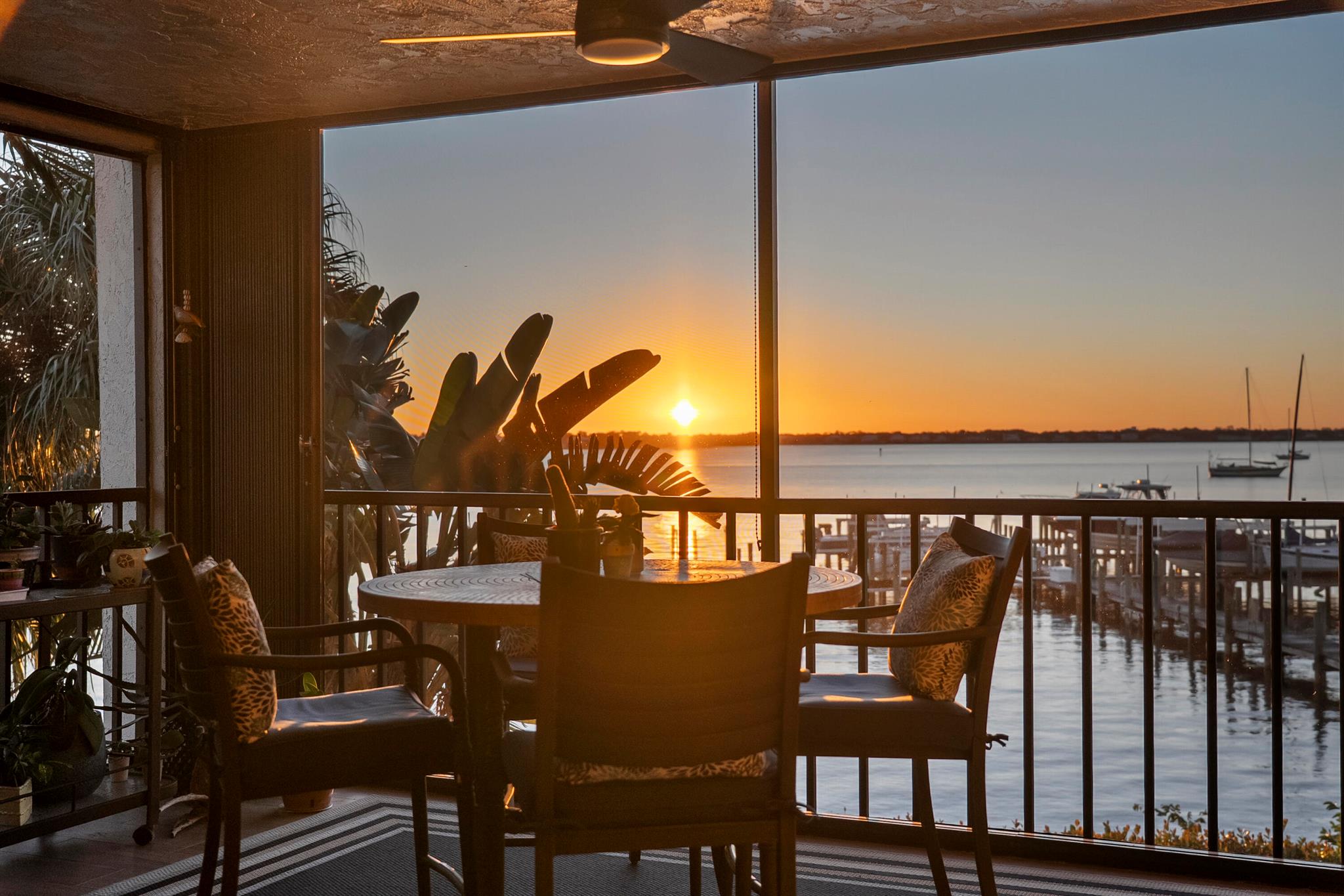 415 North River Drive Con