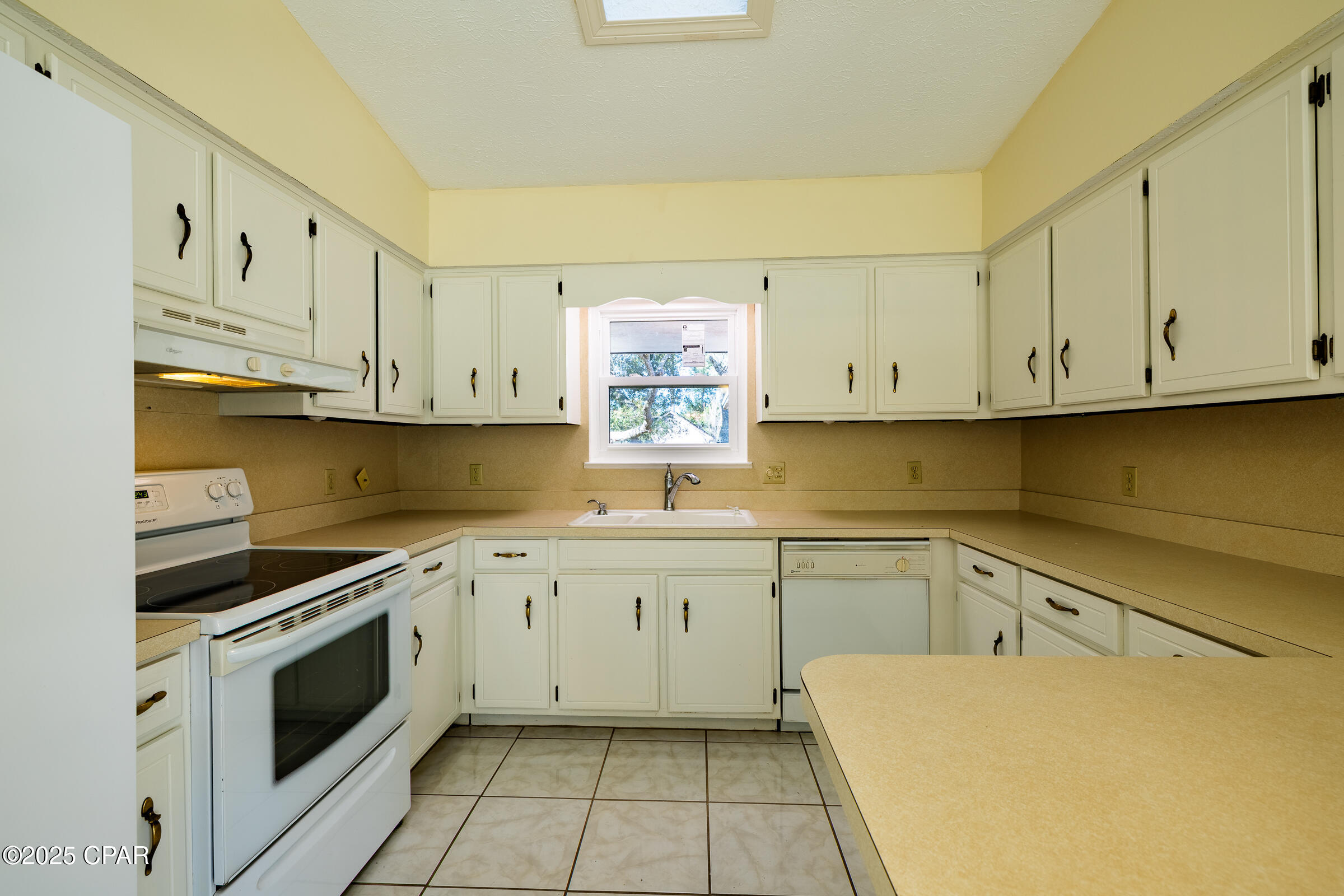 Image 18 For 3314 Harbour Circle