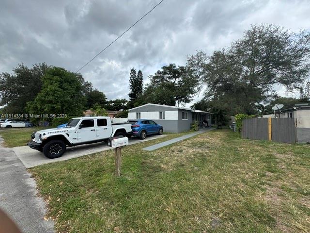 Homes for sale in Hollywood, FL | 6351 Hayes St, Hollywood, FL 33024 | MLS# A11914384