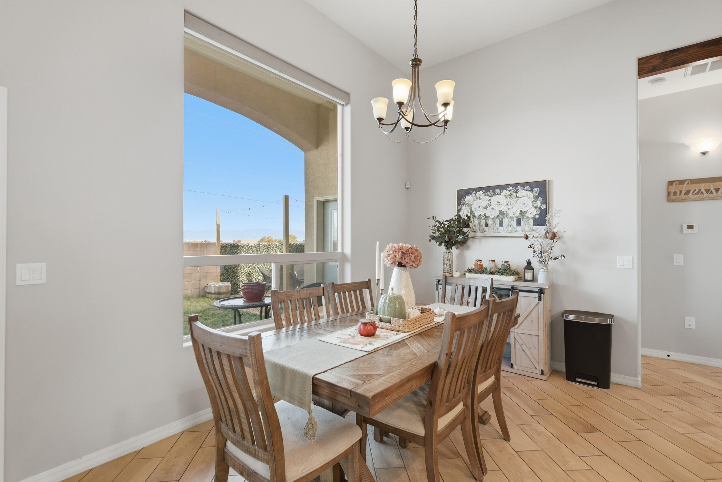 2560 Firewheel Avenue SW Dining Room