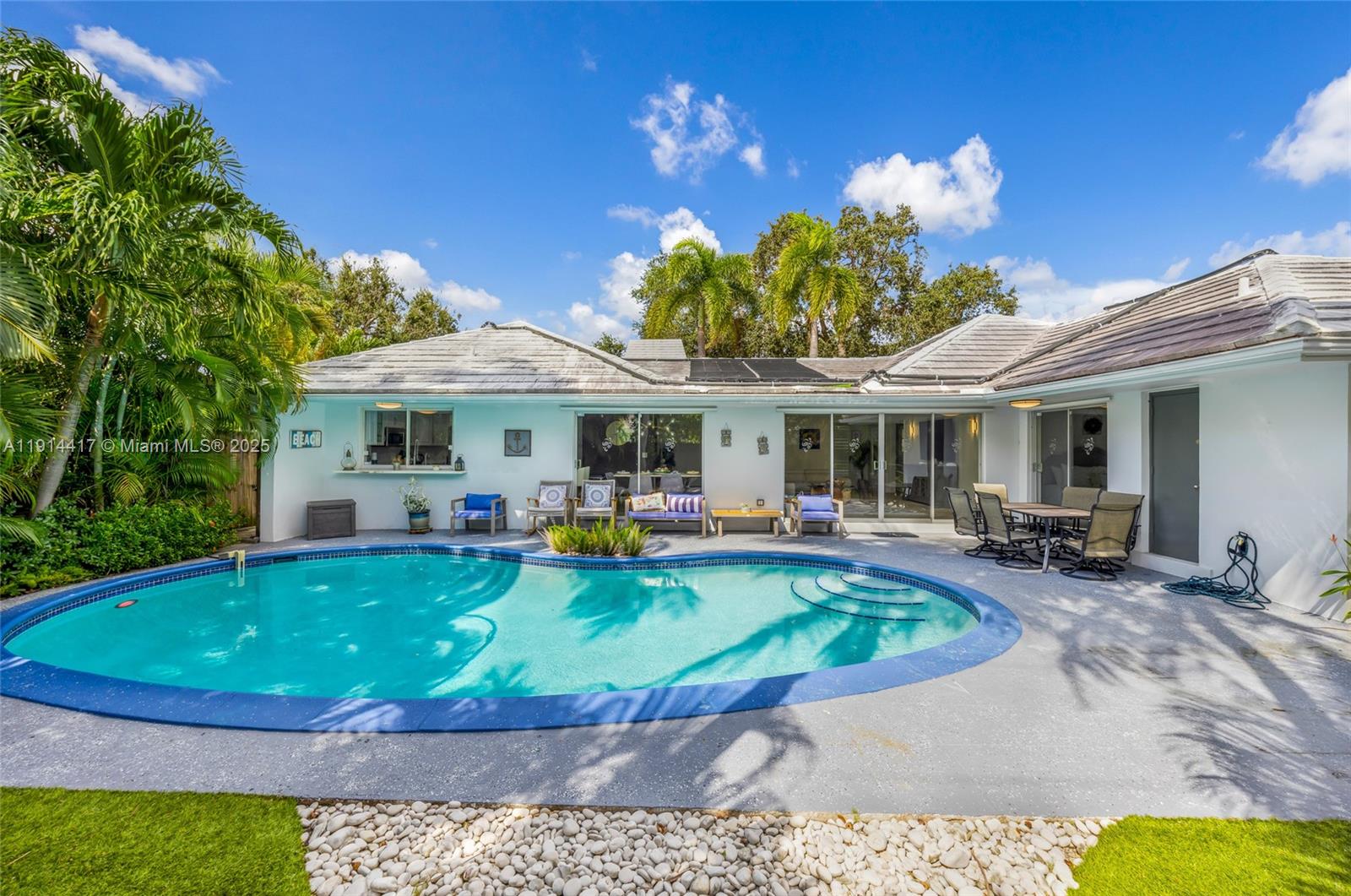 Imperial Point 2 Sec