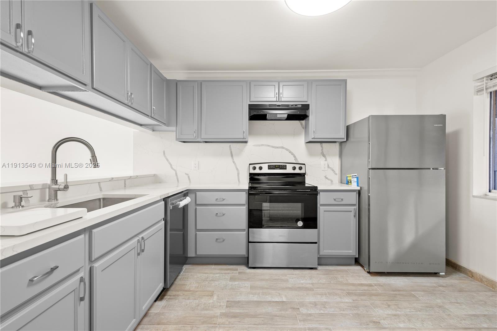 Homes for sale in North Lauderdale, FL | 8020 Hampton Blvd #304, North Lauderdale, FL 33068 | MLS# A11913549