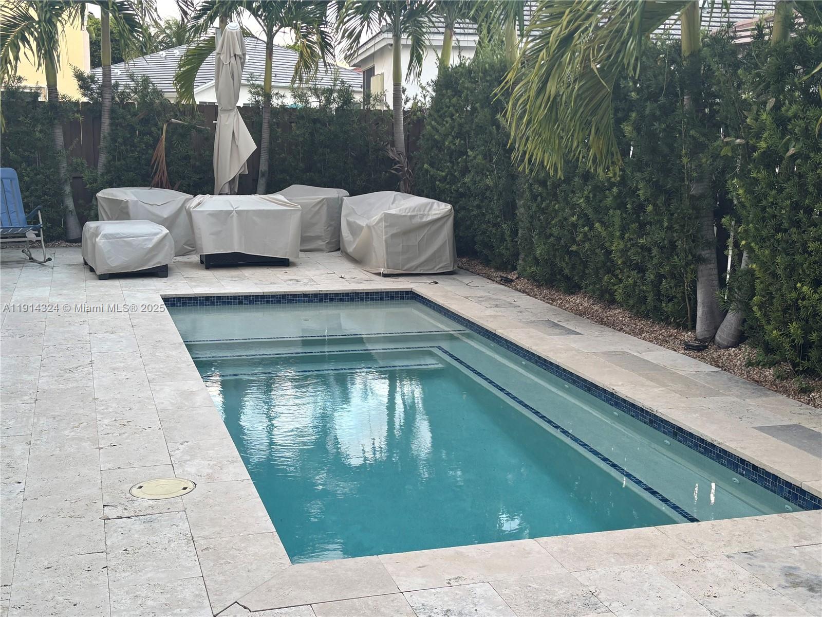 Poinciana At Sunset Lakes