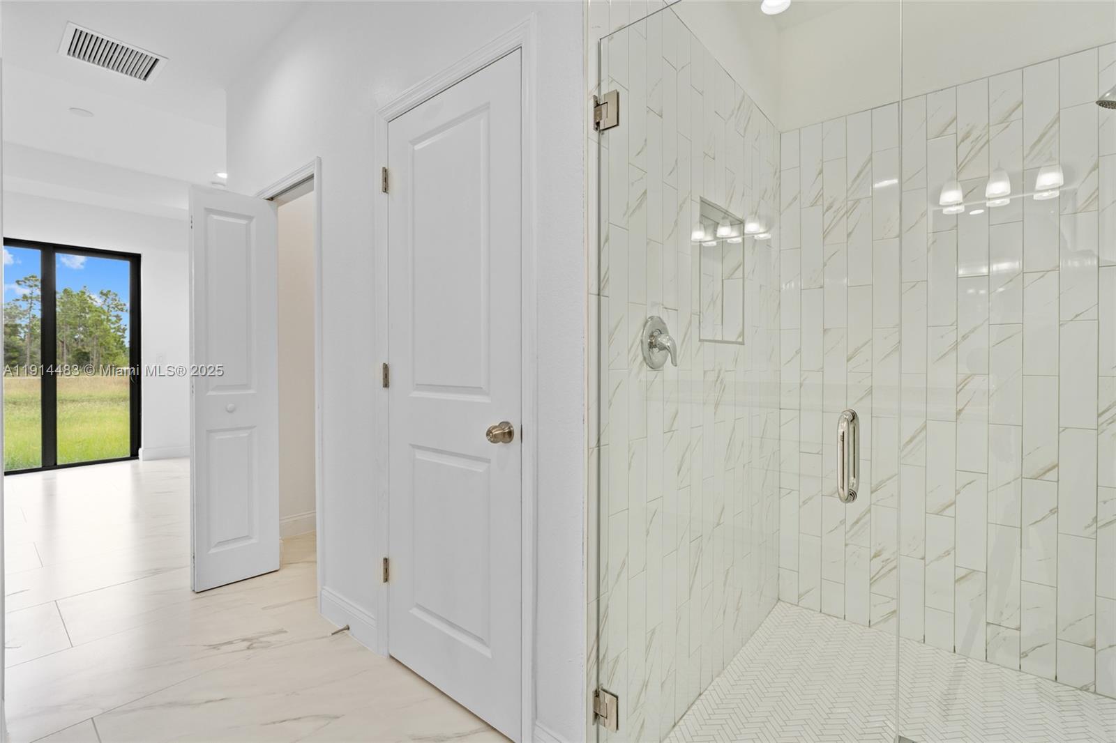 Additional property features at 933 GLEASON ST - Home in Lehigh Acres