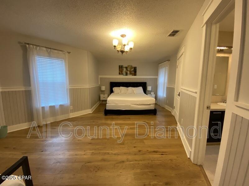 Image 4 For 704 Water Oak Drive