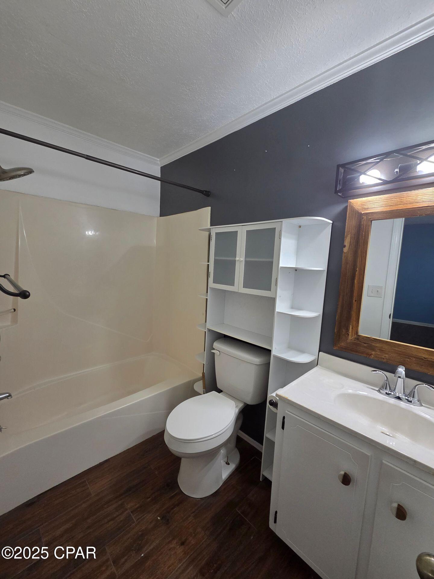 Image 12 For 209 Mary Ella Avenue