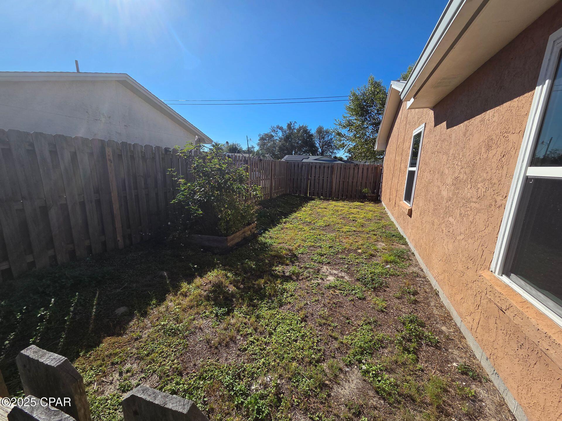 Image 13 For 209 Mary Ella Avenue