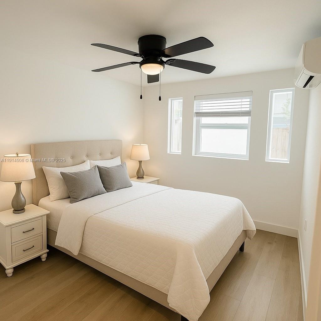 Hollywood Lakes Section