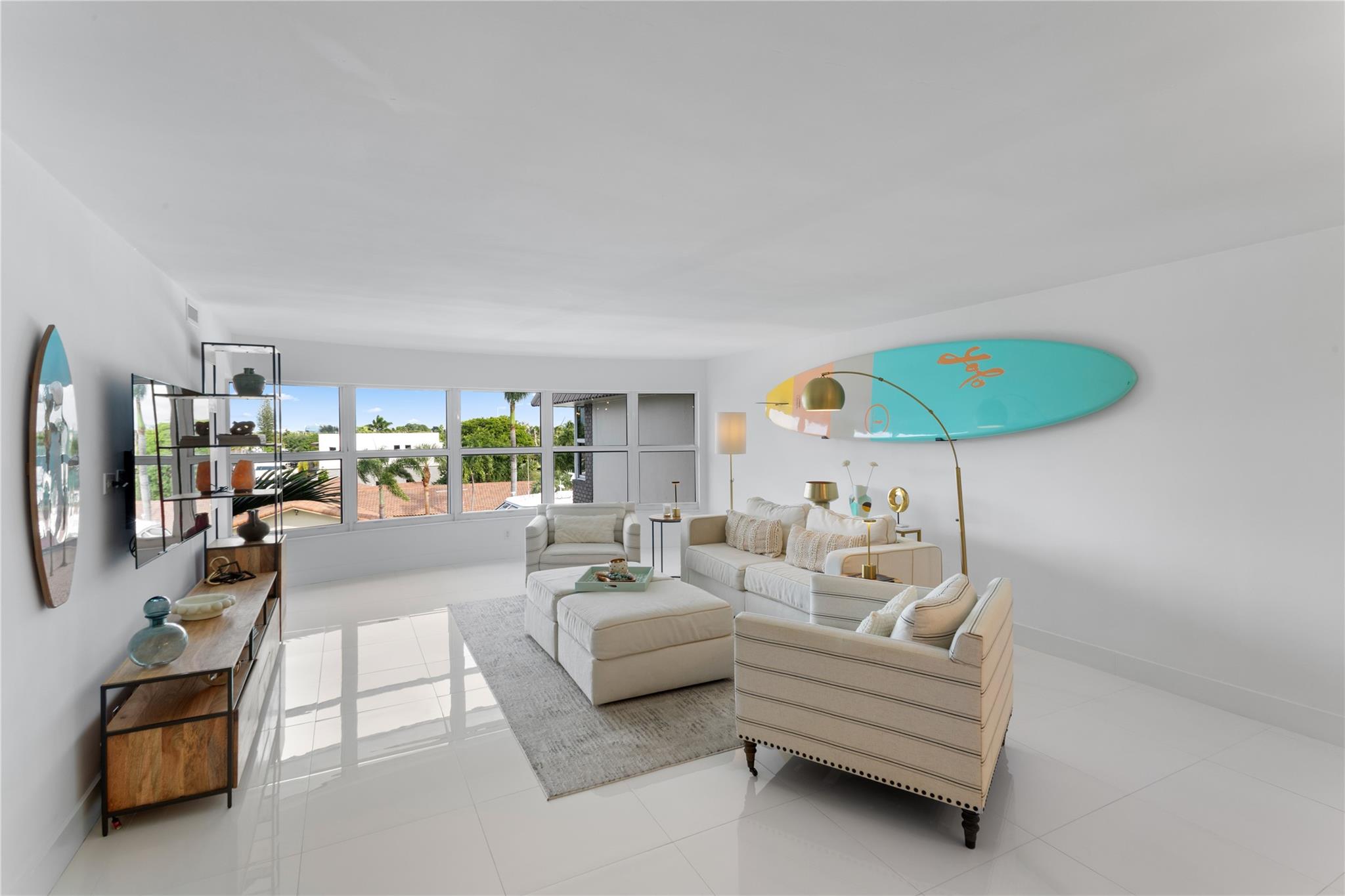 Photo 10 of home located at 3111 NE 51st St 403C, Fort Lauderdale FL