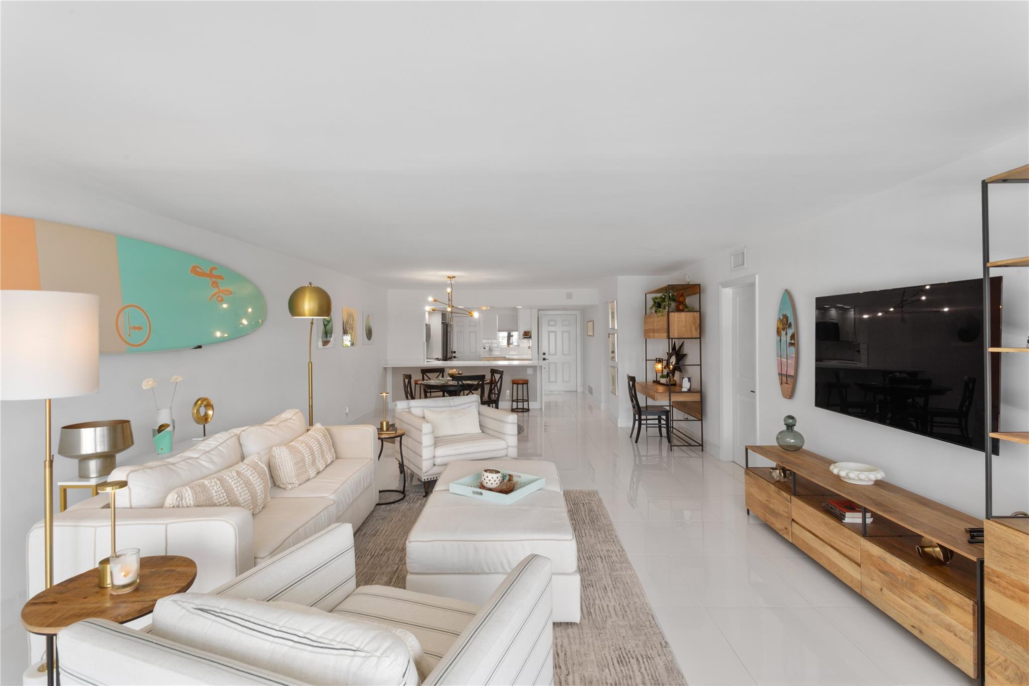 Photo 14 of home located at 3111 NE 51st St 403C, Fort Lauderdale FL