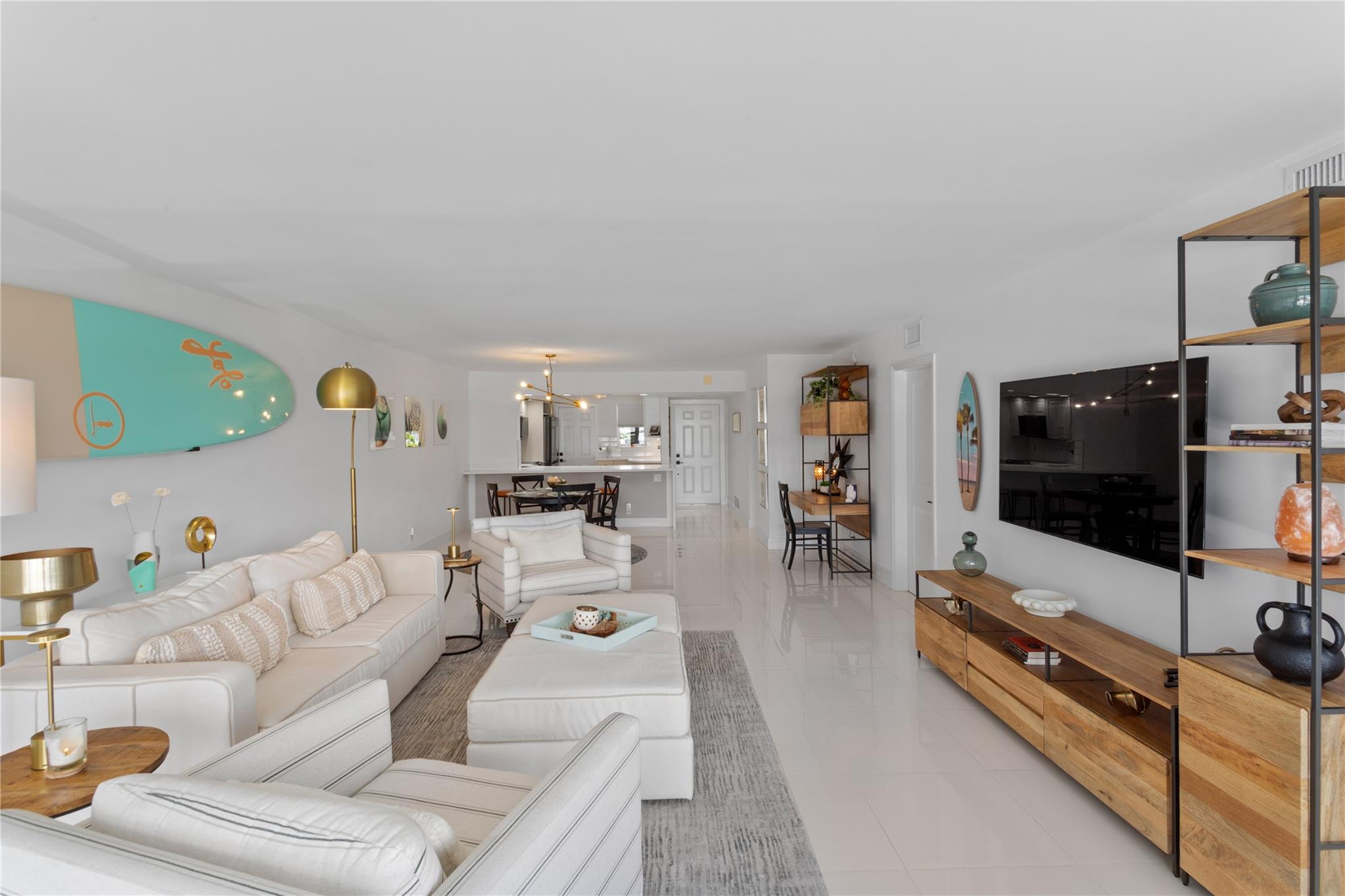 Photo 17 of home located at 3111 NE 51st St 403C, Fort Lauderdale FL