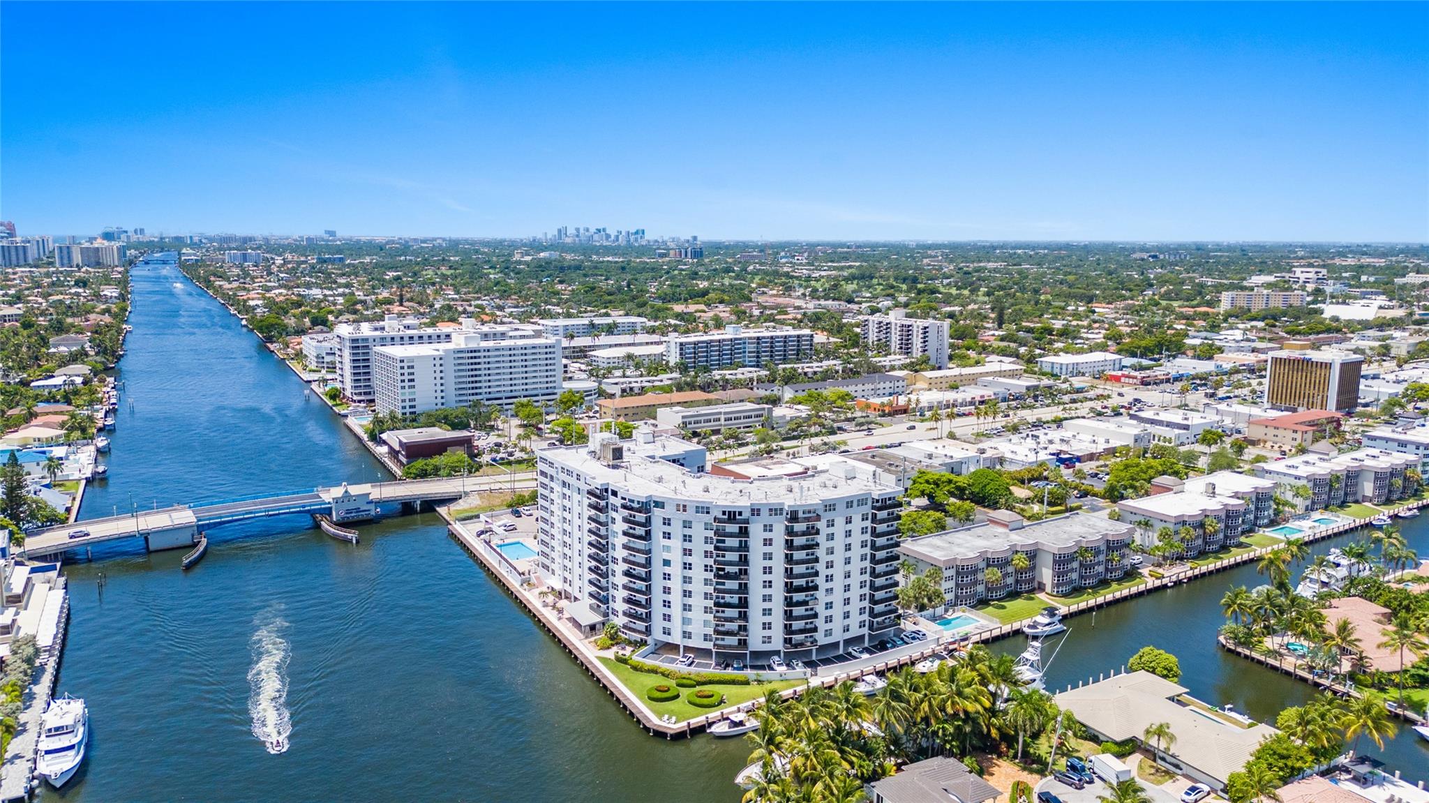 Photo 39 of home located at 3111 NE 51st St 403C, Fort Lauderdale FL