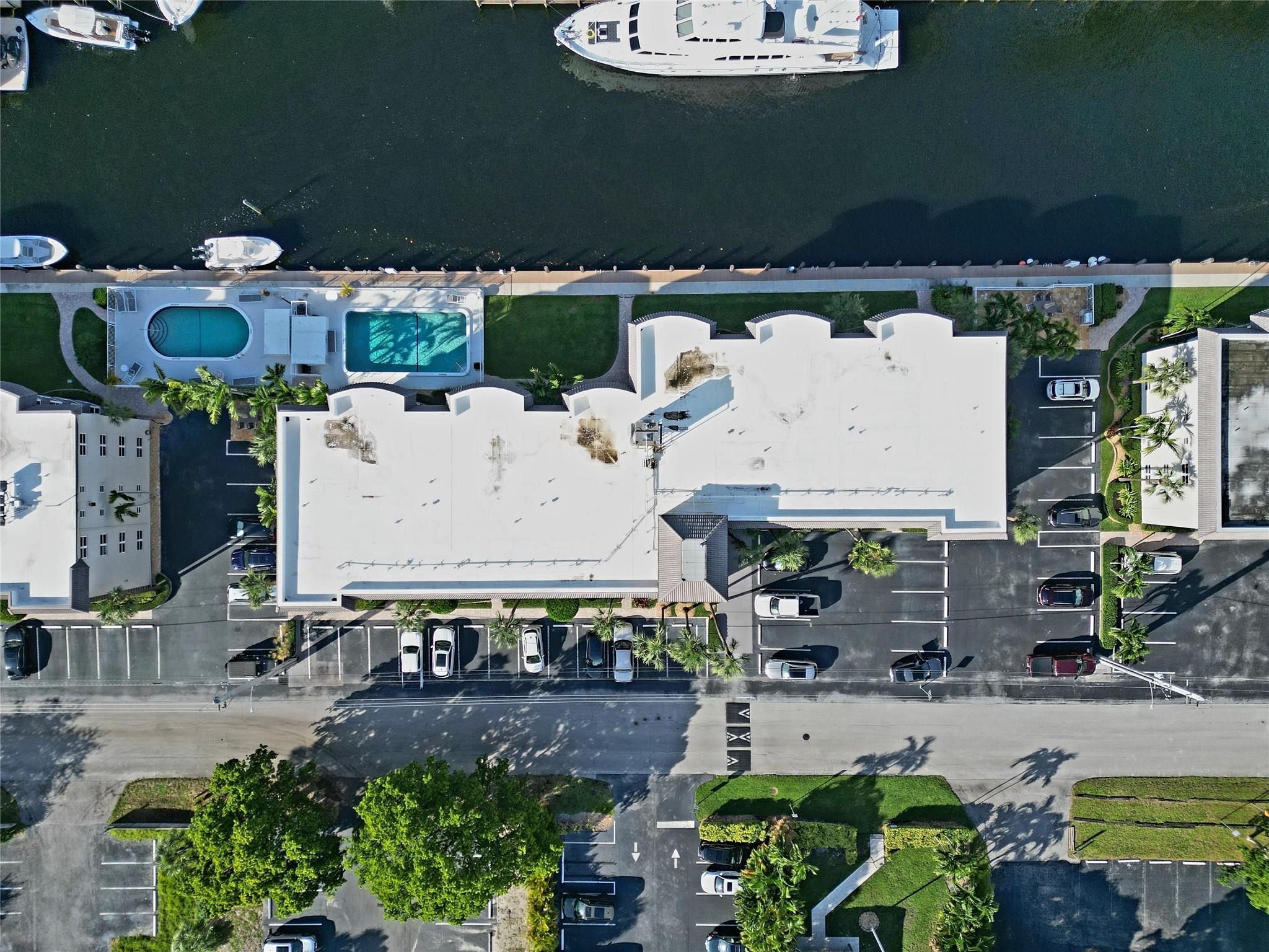 Photo 43 of home located at 3111 NE 51st St 403C, Fort Lauderdale FL