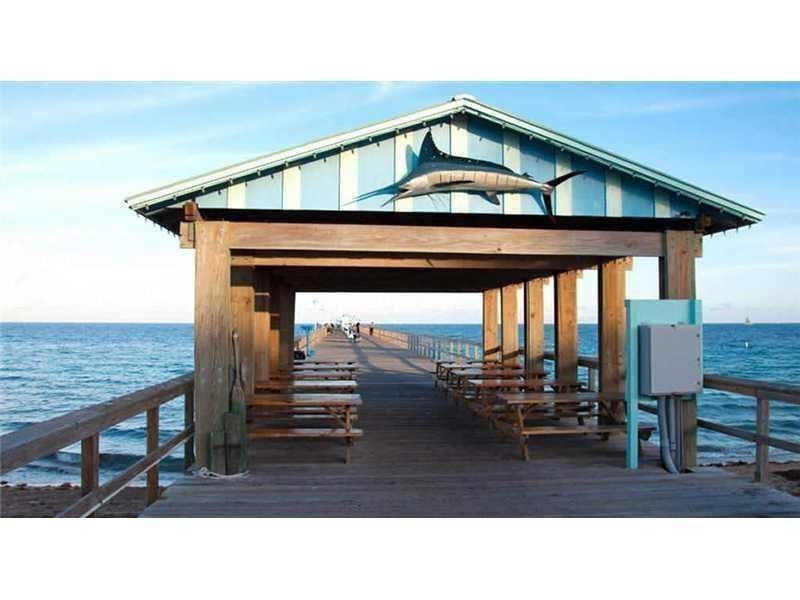 Photo 48 of home located at 3111 NE 51st St 403C, Fort Lauderdale FL