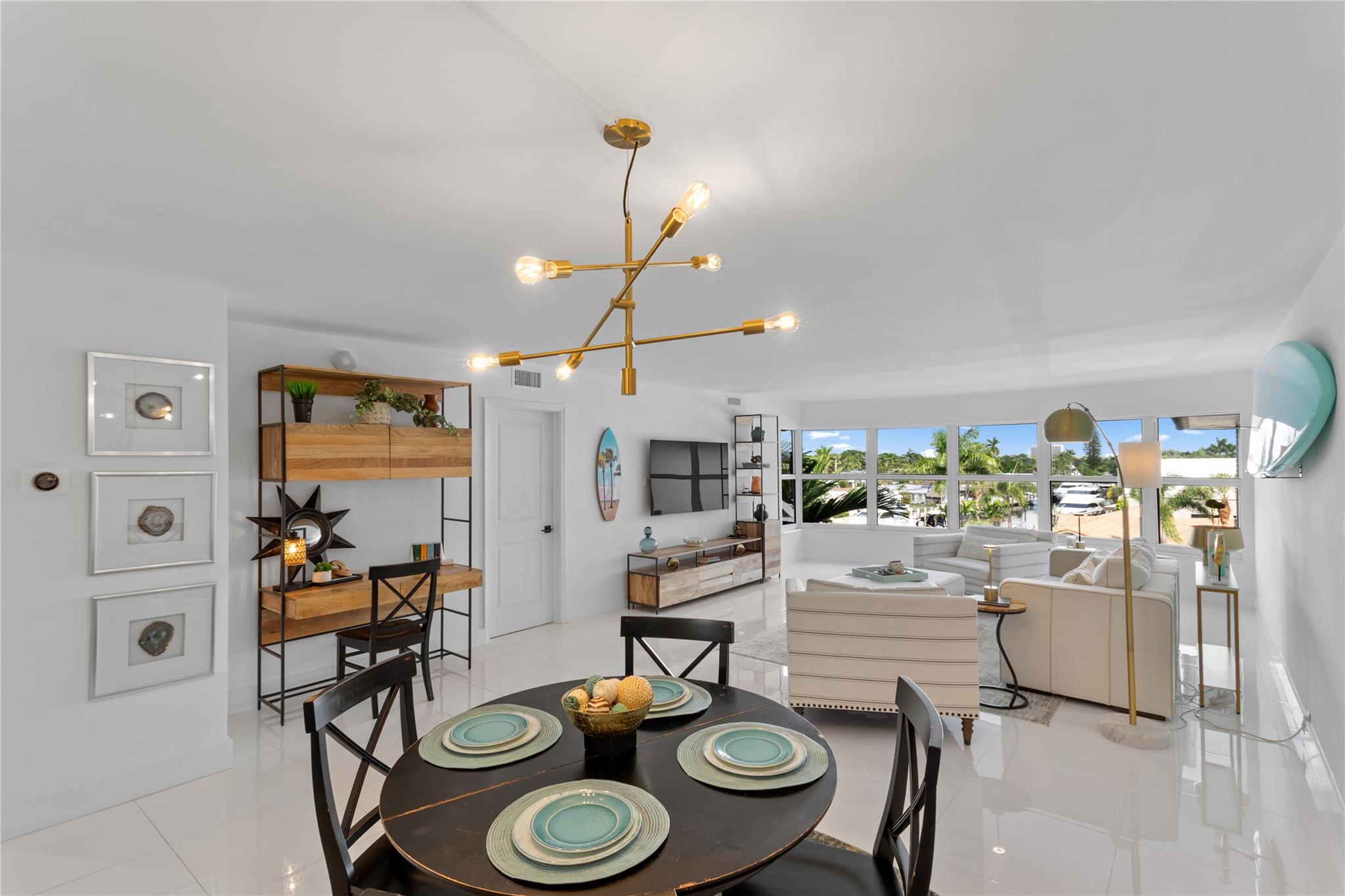 Photo 8 of home located at 3111 NE 51st St 403C, Fort Lauderdale FL