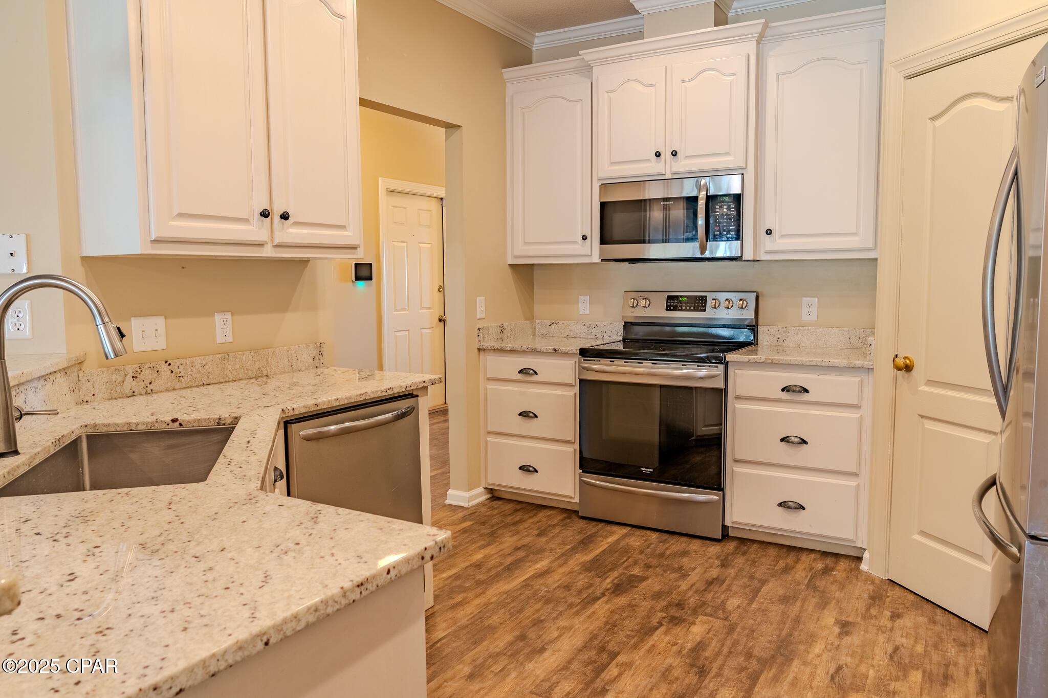 Image 16 For 3620 Greenfield Drive