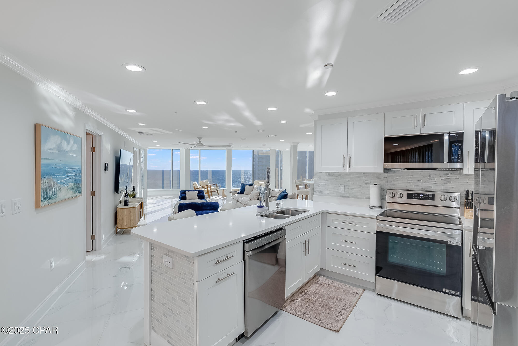 Image 14 For 9860 Thomas Drive L13