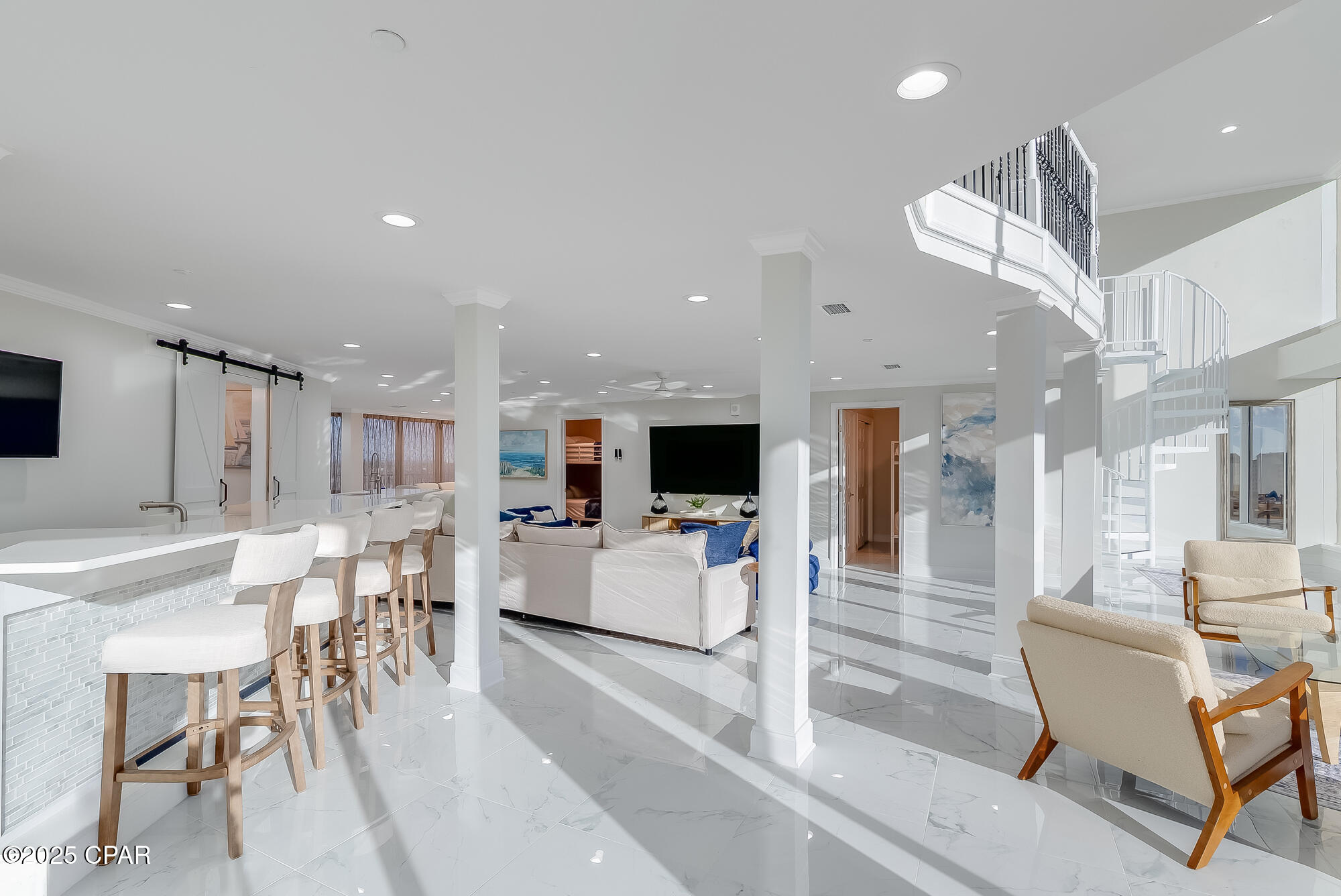 Image 2 For 9860 Thomas Drive L13