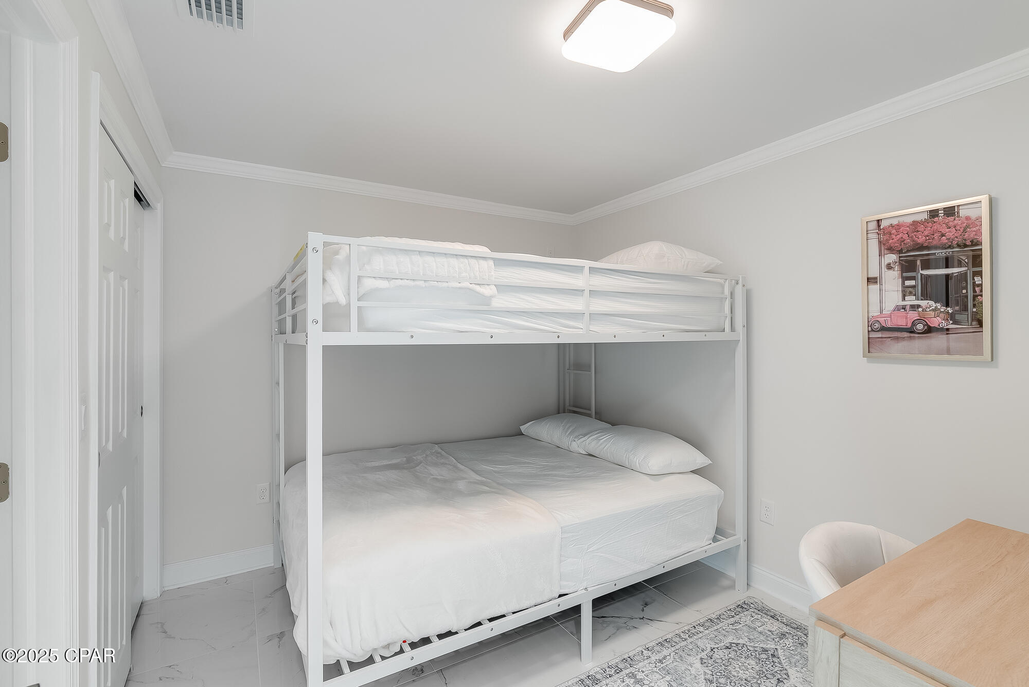 Image 23 For 9902 Thomas Drive L13