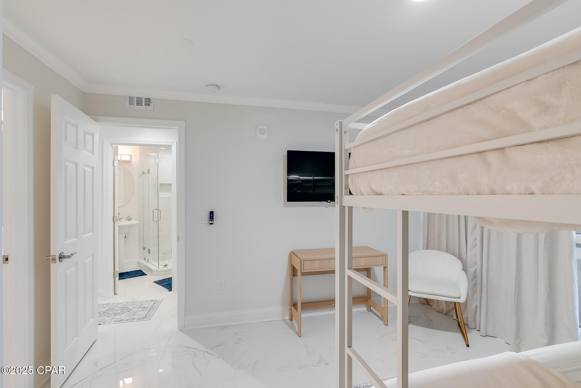 Image 33 For 9860 Thomas Drive L13