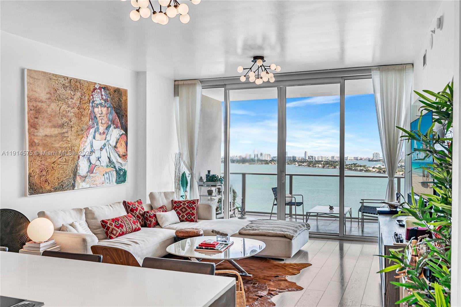 Paramount Bay Condo