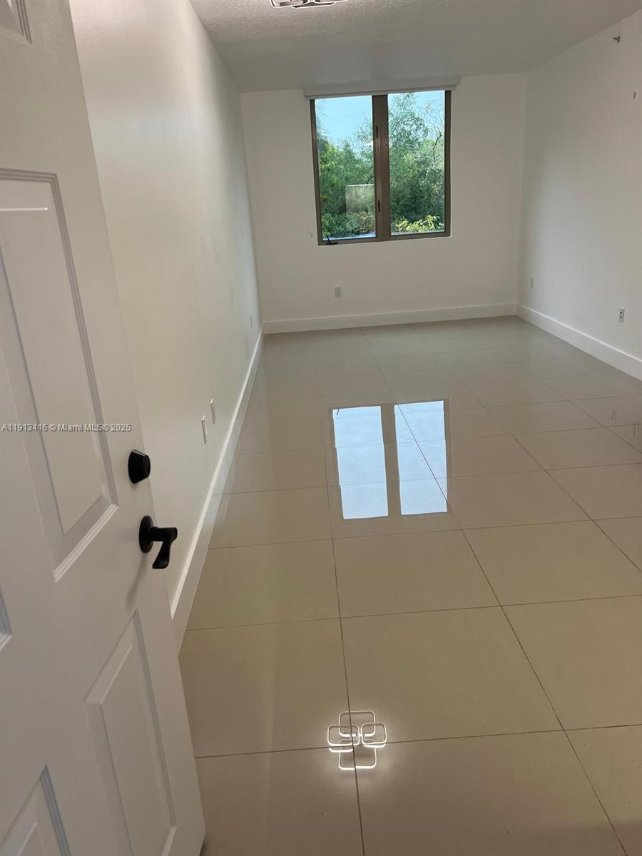 Dixie Grove Residences Co