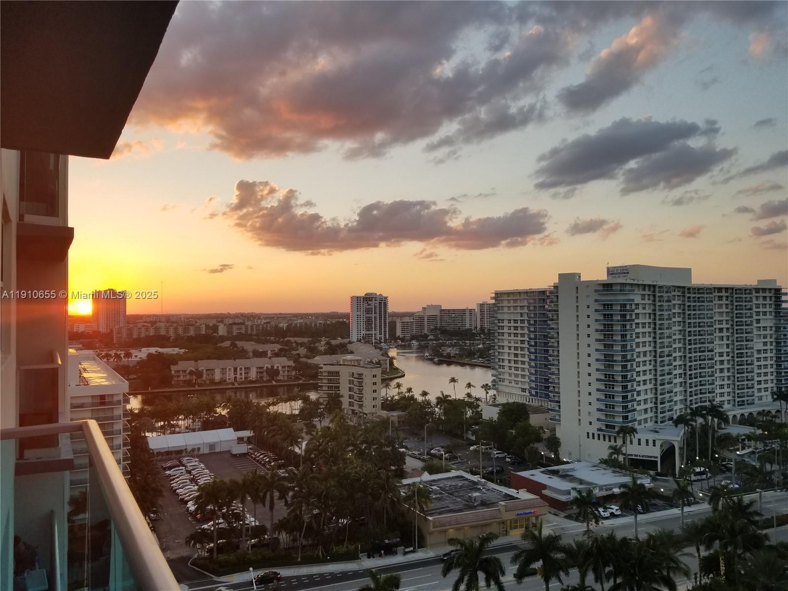 Sian Ocean Residences Con