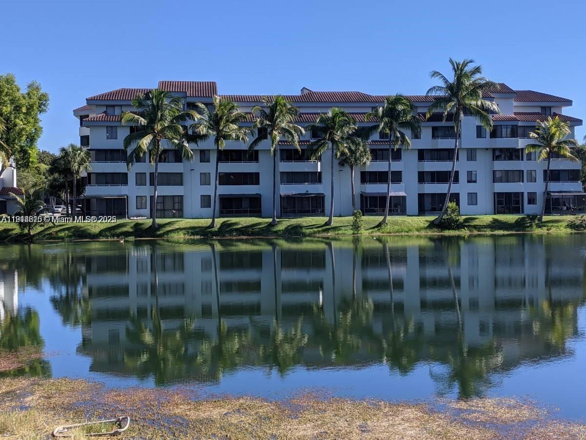 Verabella Falls Condo