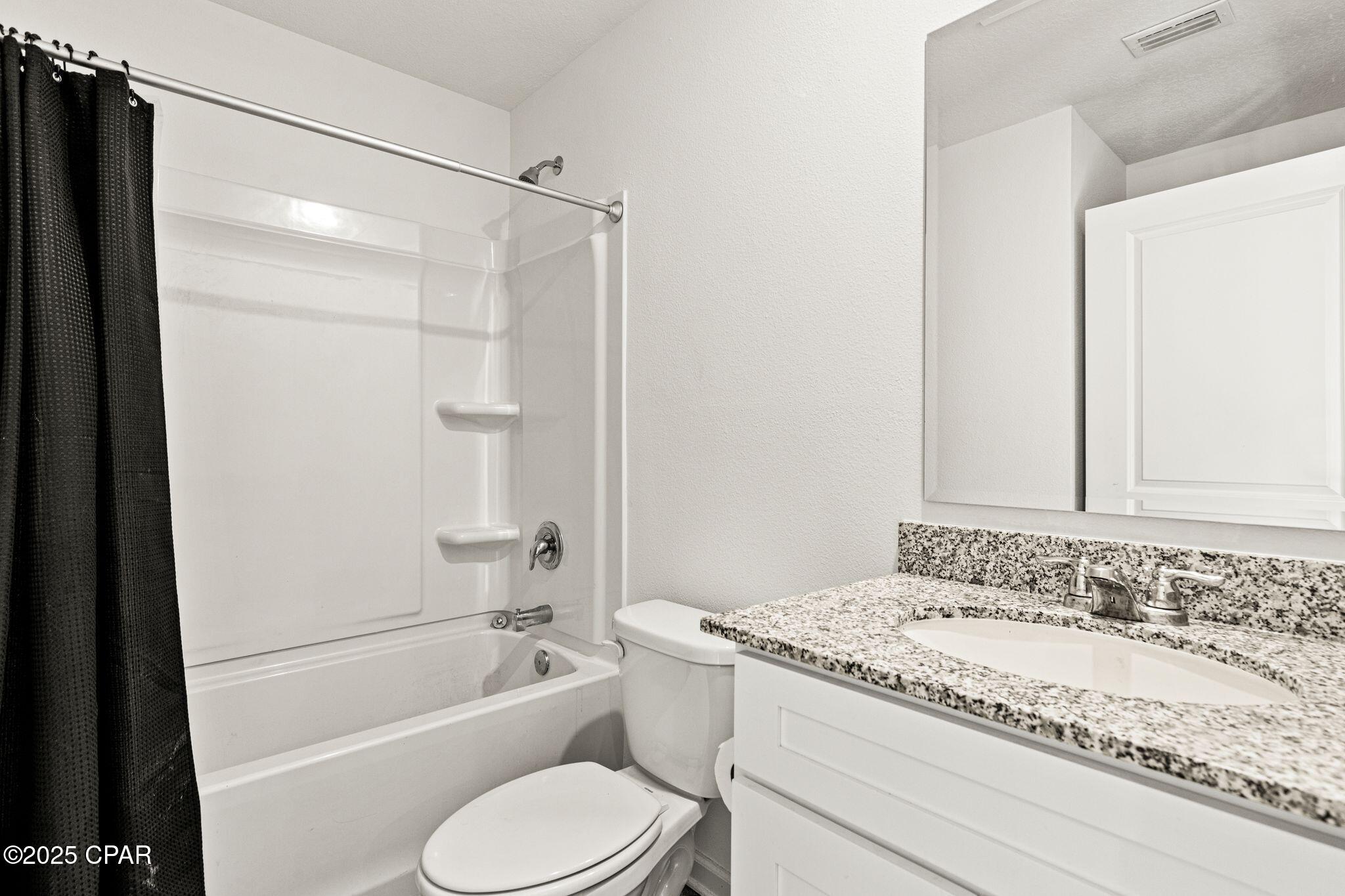 Image 5 For 3987 Oxford Avenue