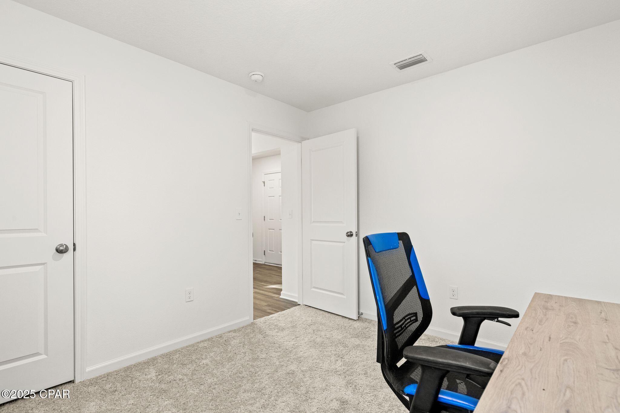 Image 7 For 3987 Oxford Avenue