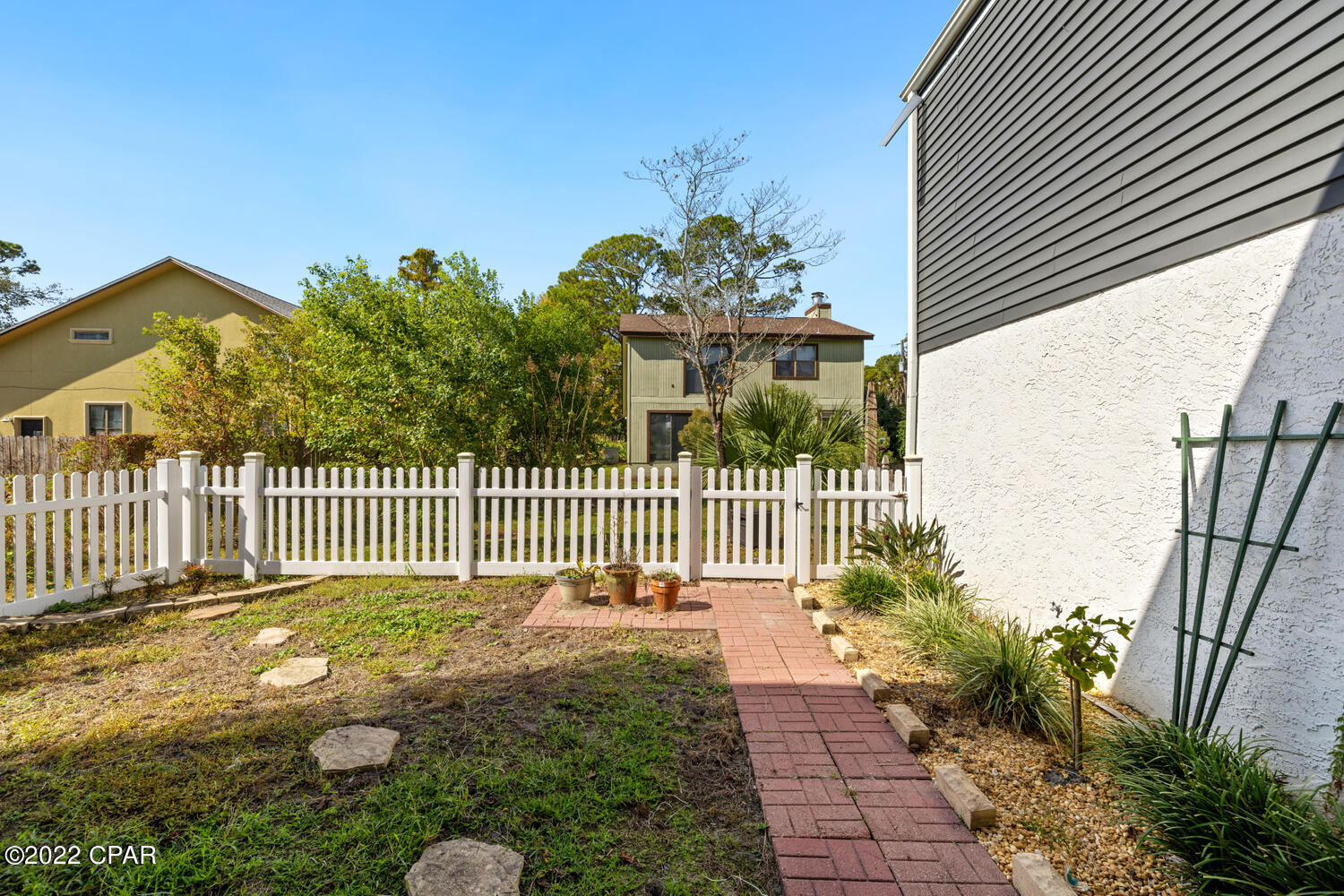 Image 19 For 7125 Lagoon Drive N