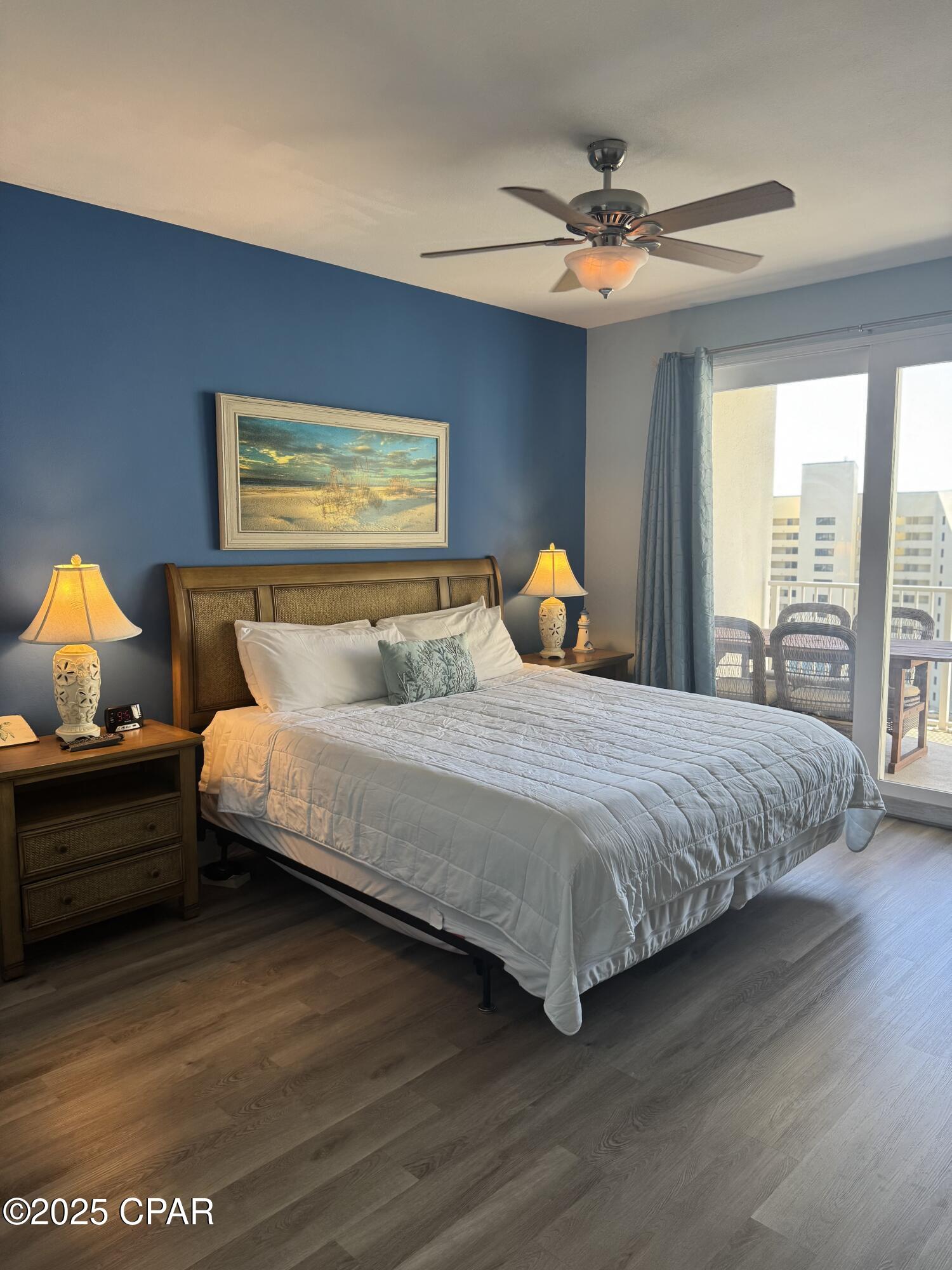 Image 8 For 9860 Thomas Drive 927