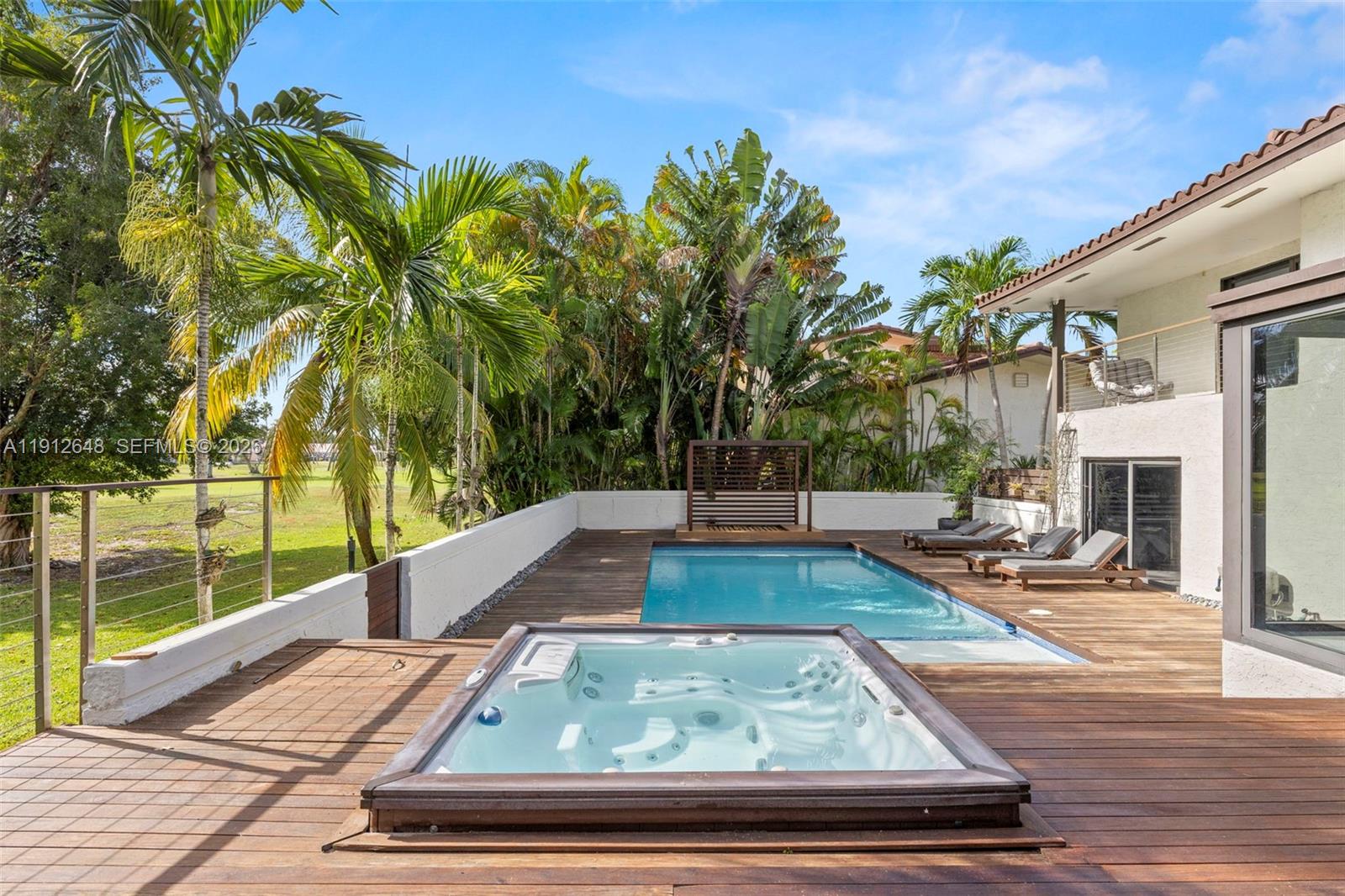 Country Club Of Miami Est