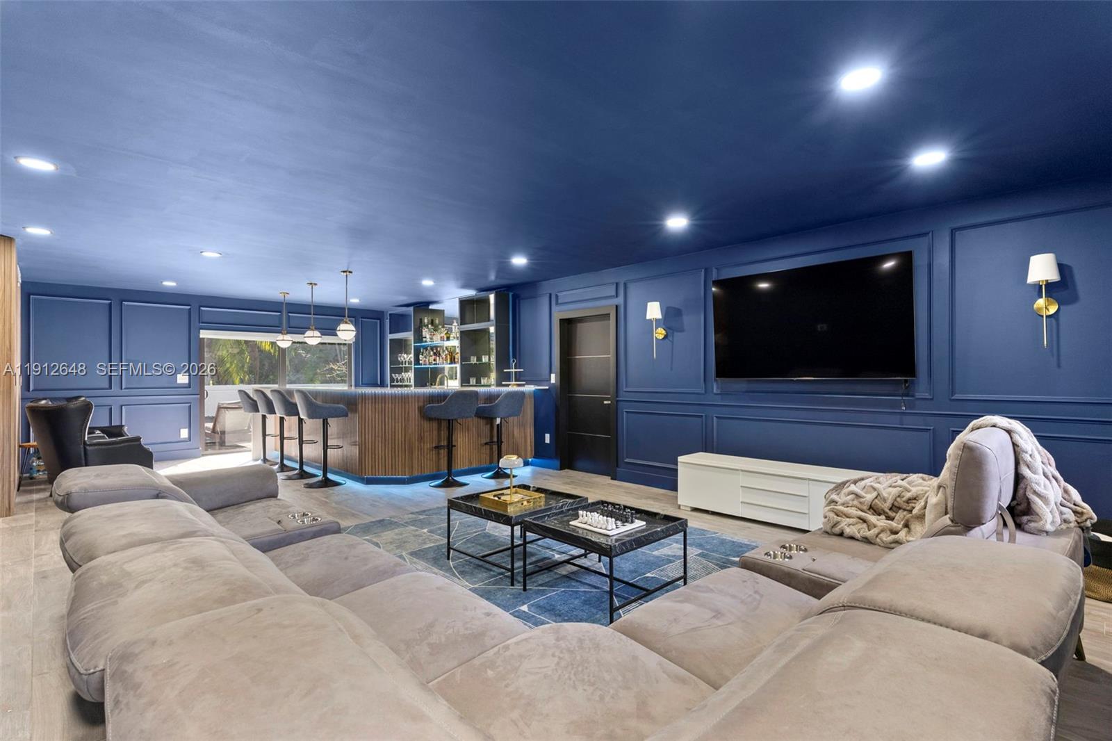 Country Club Of Miami Est