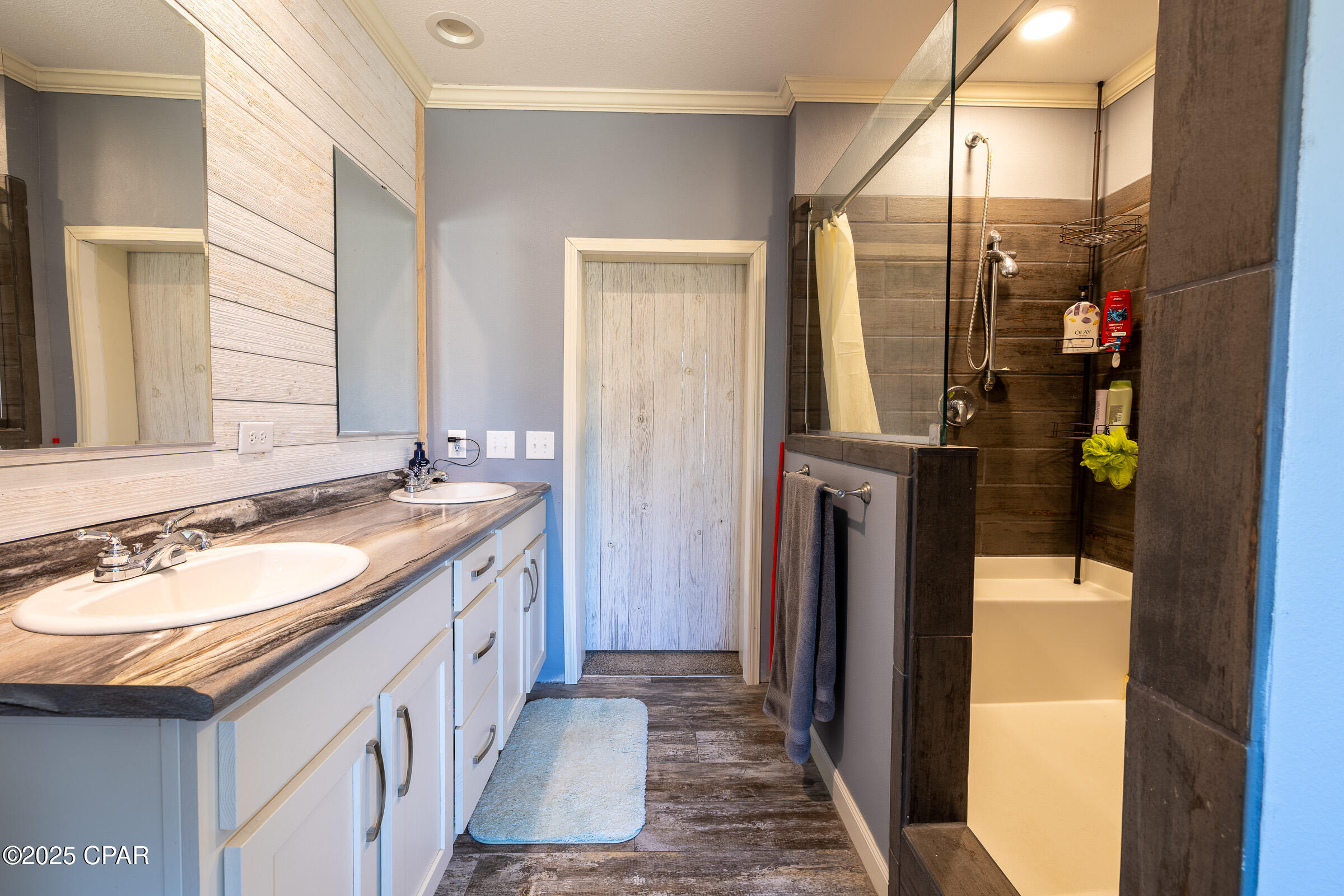 Image 17 For 1221 Highway 2297